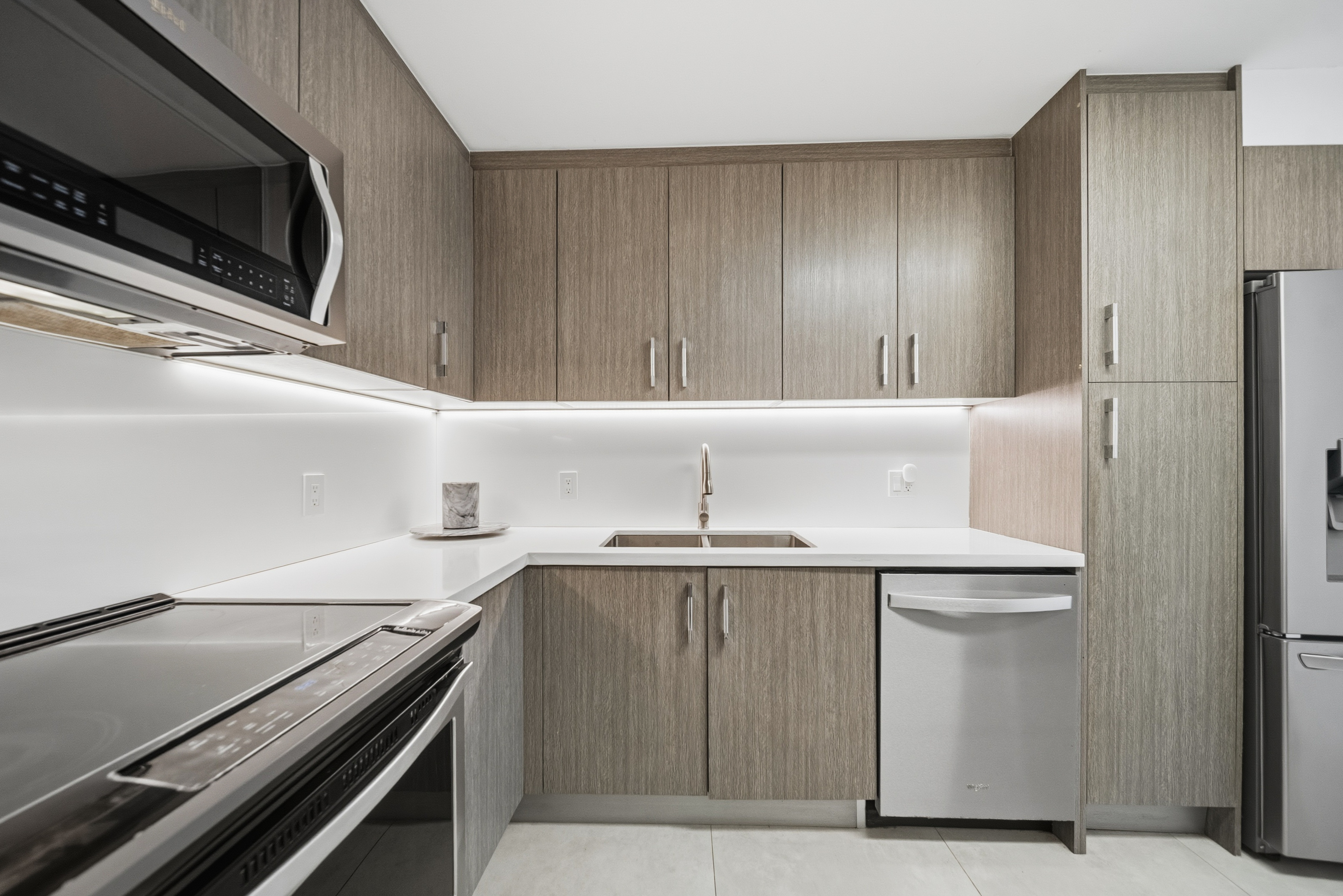5750 Collins Avenue Miami Beach FL 33140