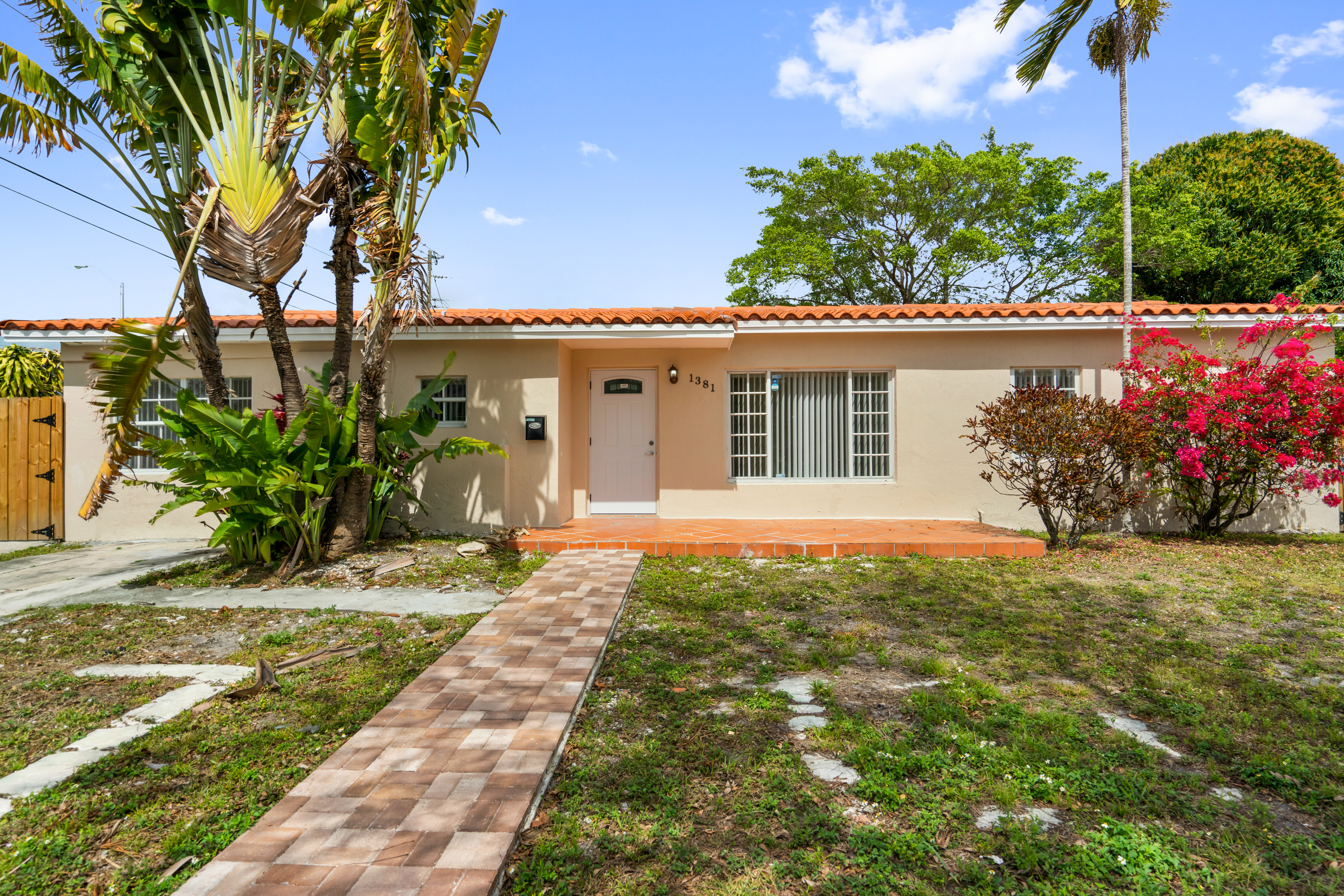 1381 W 63rd Street Hialeah FL 33012