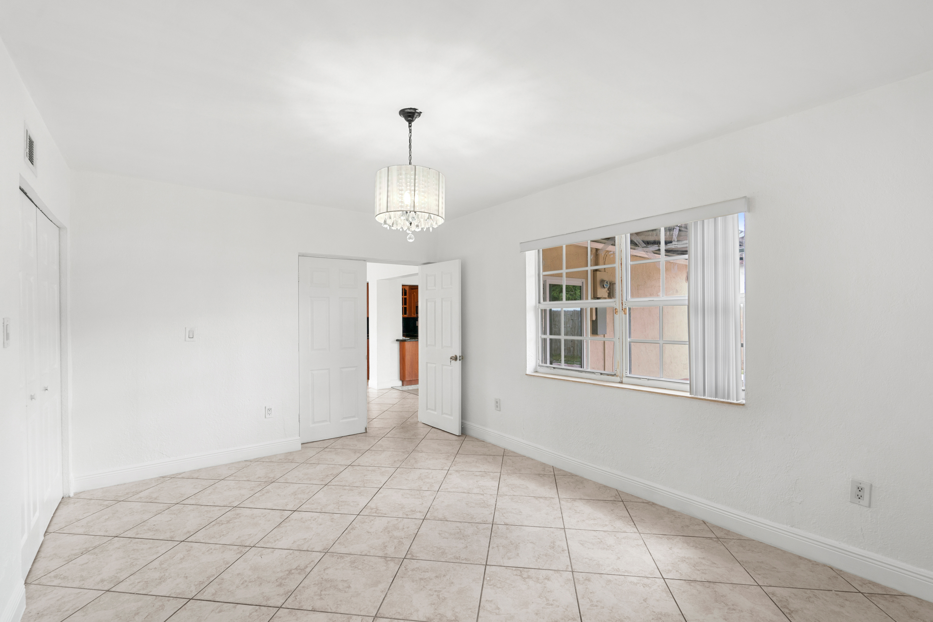 1381 W 63rd Street Hialeah FL 33012