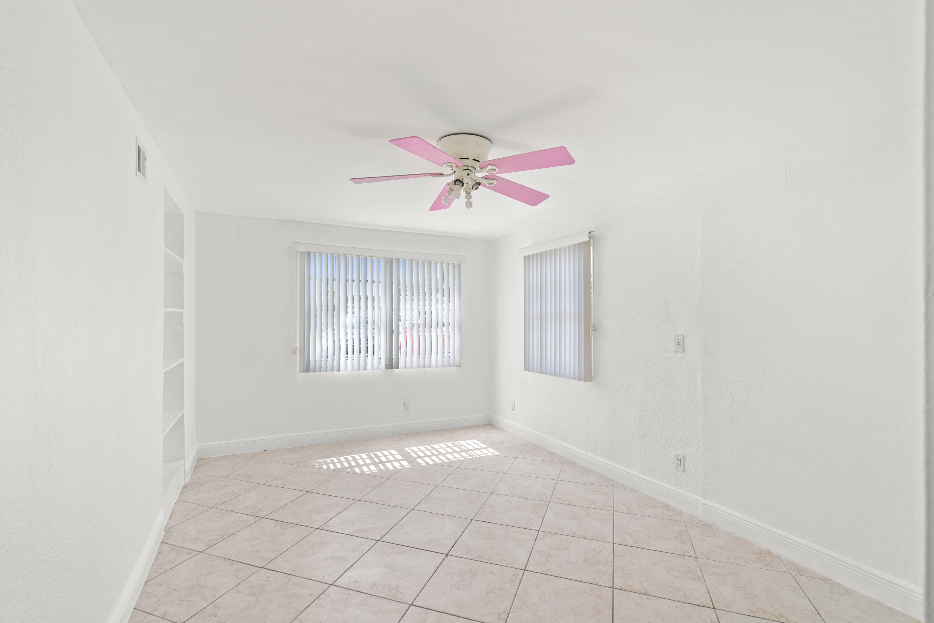 1381 W 63rd Street Hialeah FL 33012