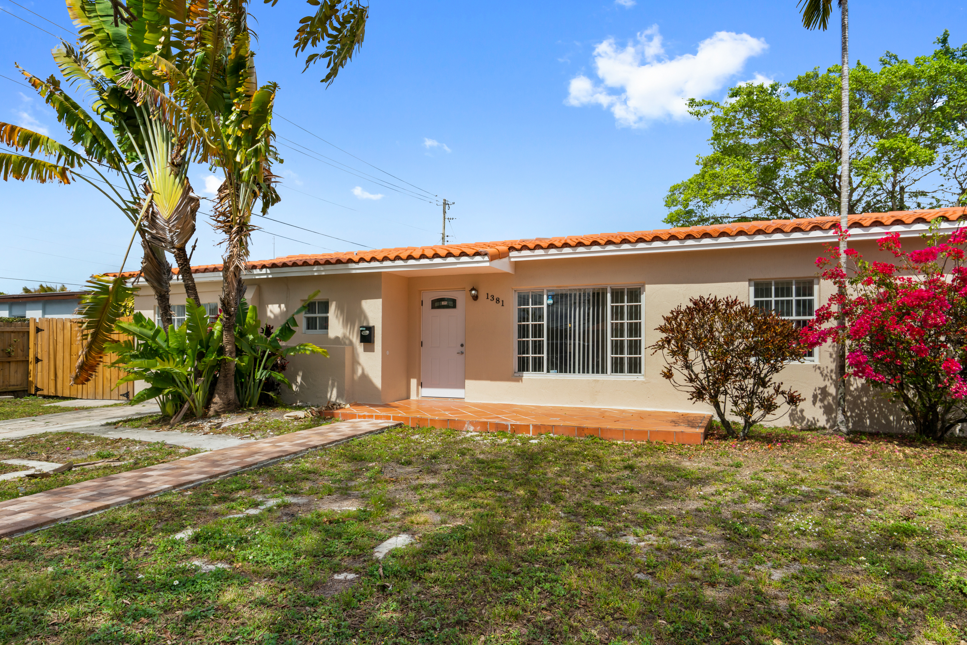 1381 W 63rd Street Hialeah FL 33012