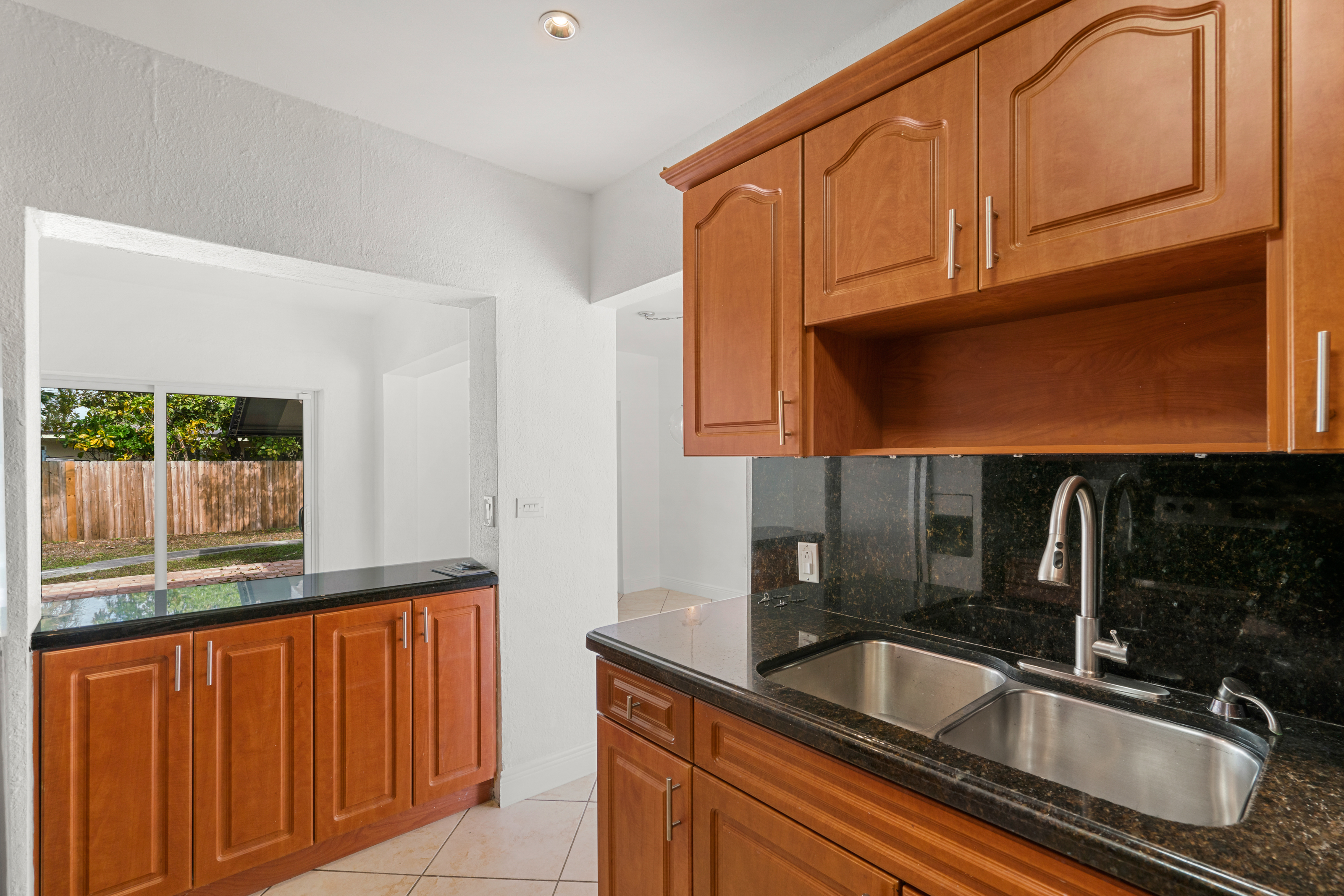 1381 W 63rd Street Hialeah FL 33012