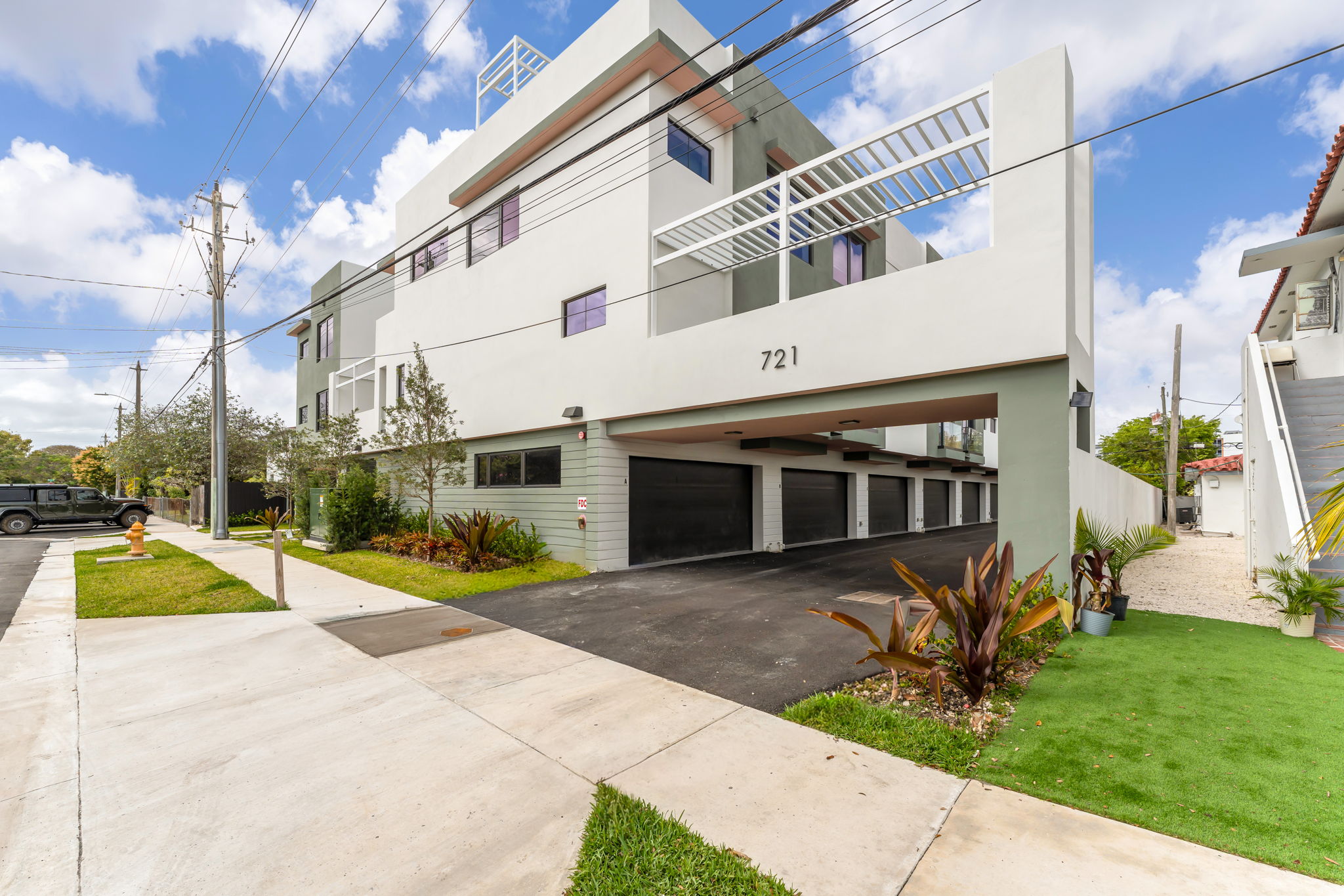 721 SW 11th Street Miami FL 33129