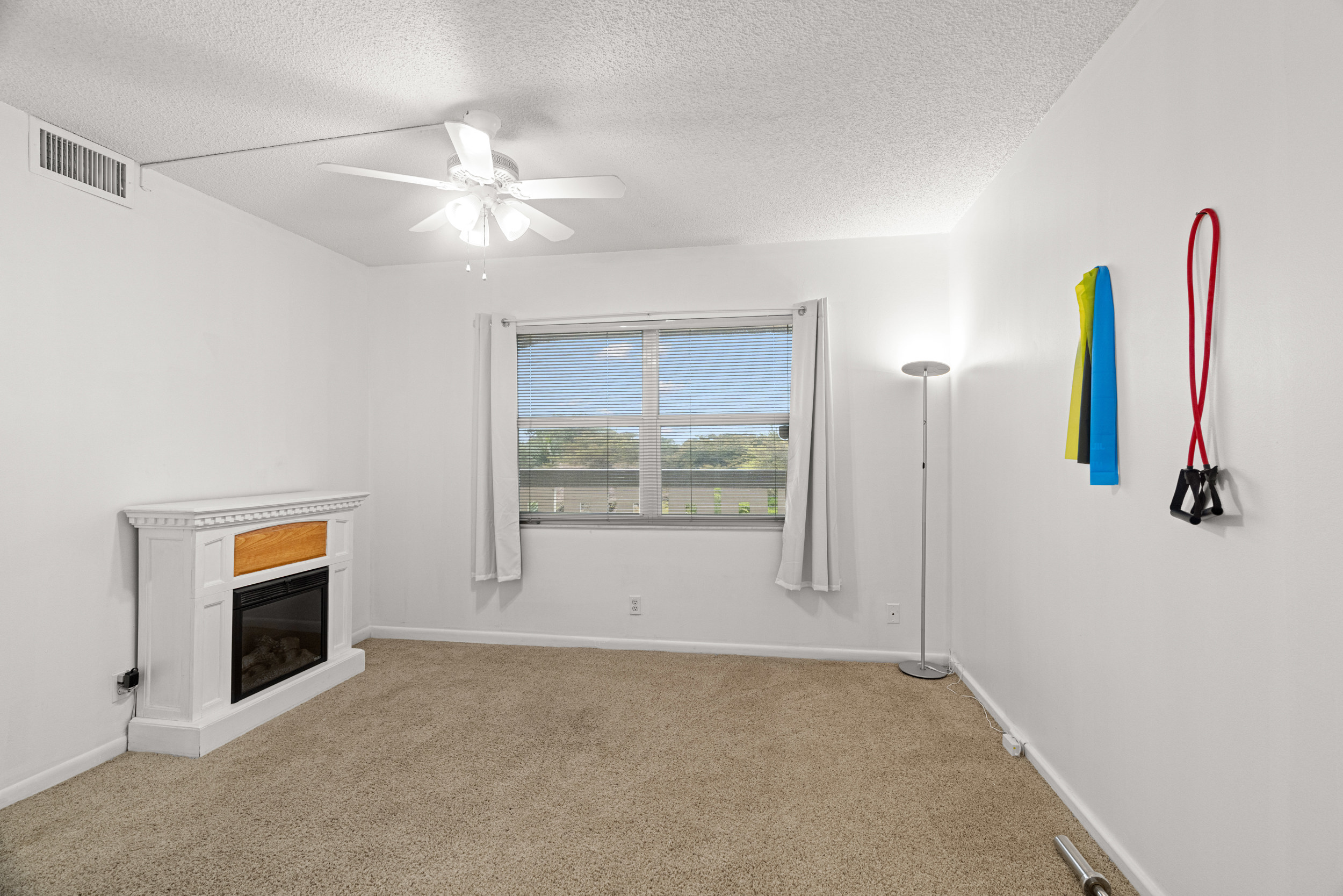1803 Eleuthera Point Coconut Creek FL 33066