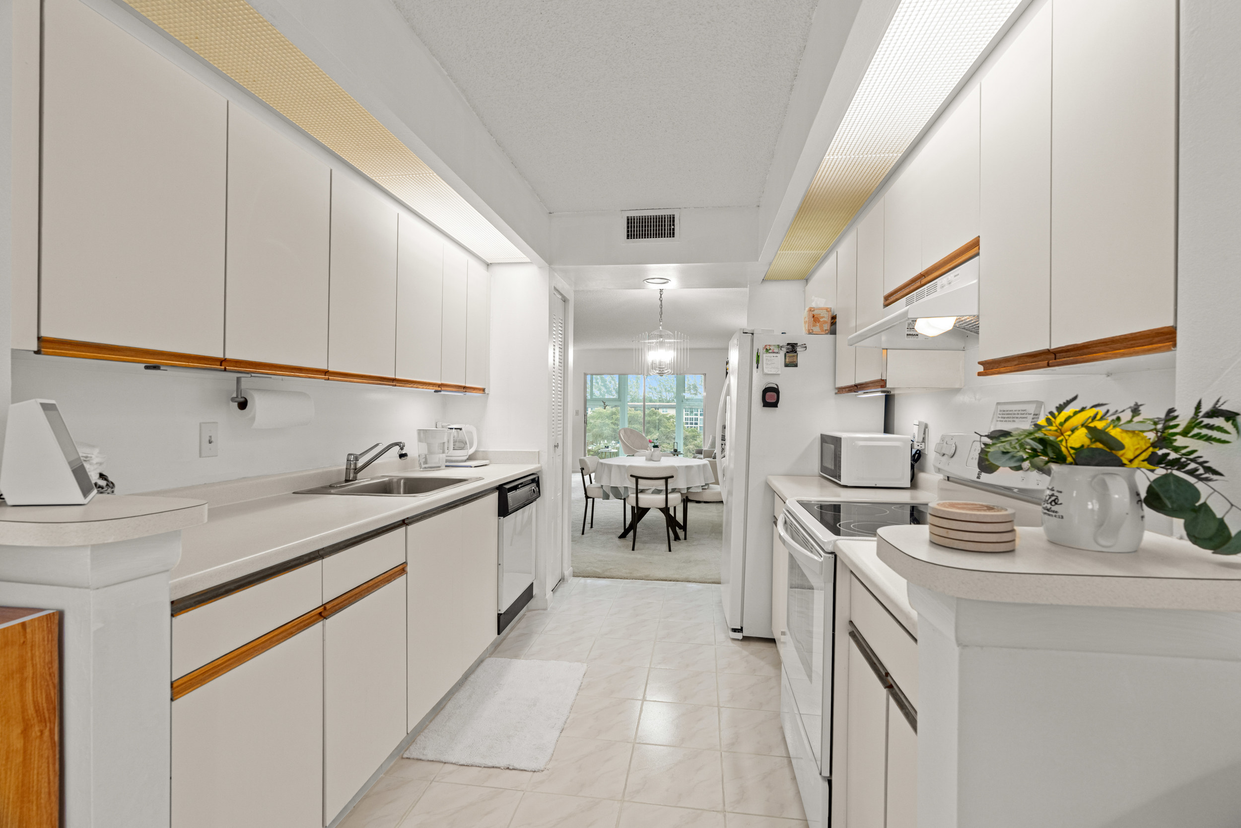 1803 Eleuthera Point Coconut Creek FL 33066