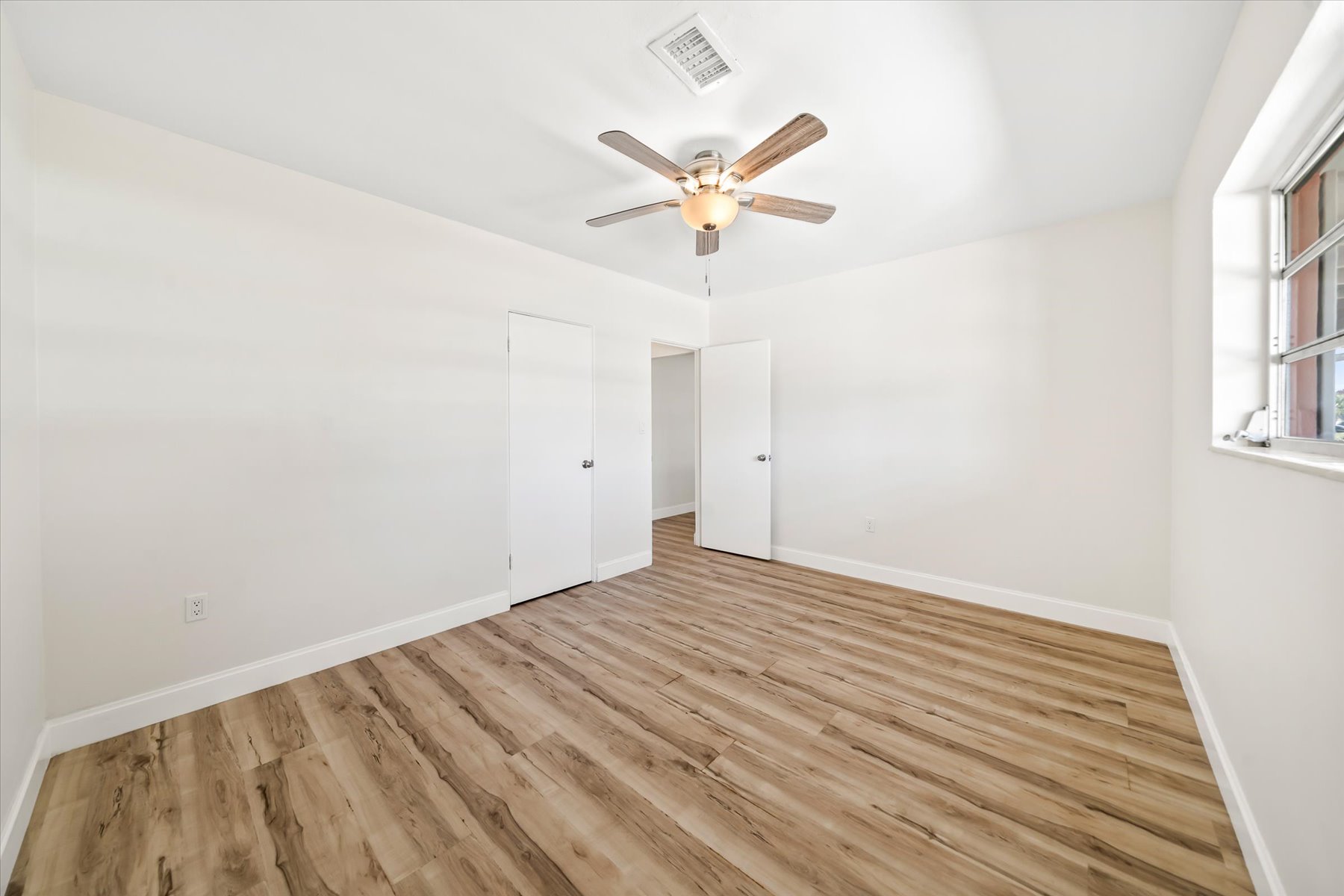 2320 Reef Avenue Indialantic FL 32903