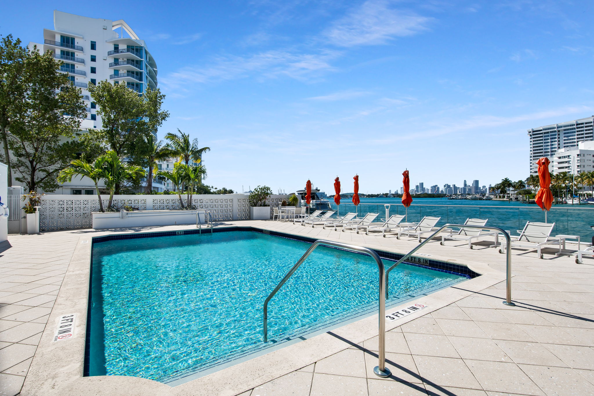 1450 Lincoln Road Miami Beach FL 33139