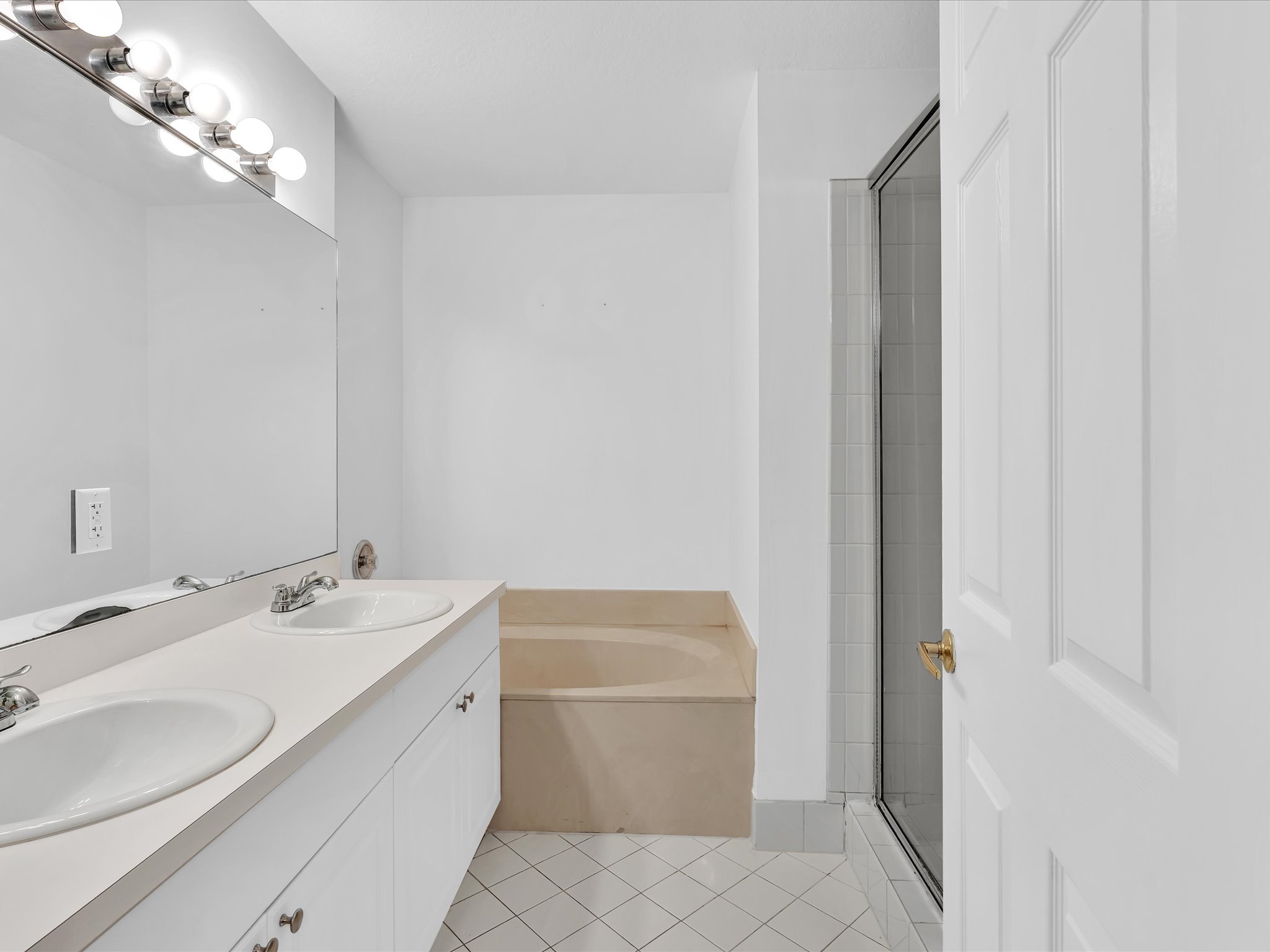 2237 NW 171st Terrace Pembroke Pines FL 33028