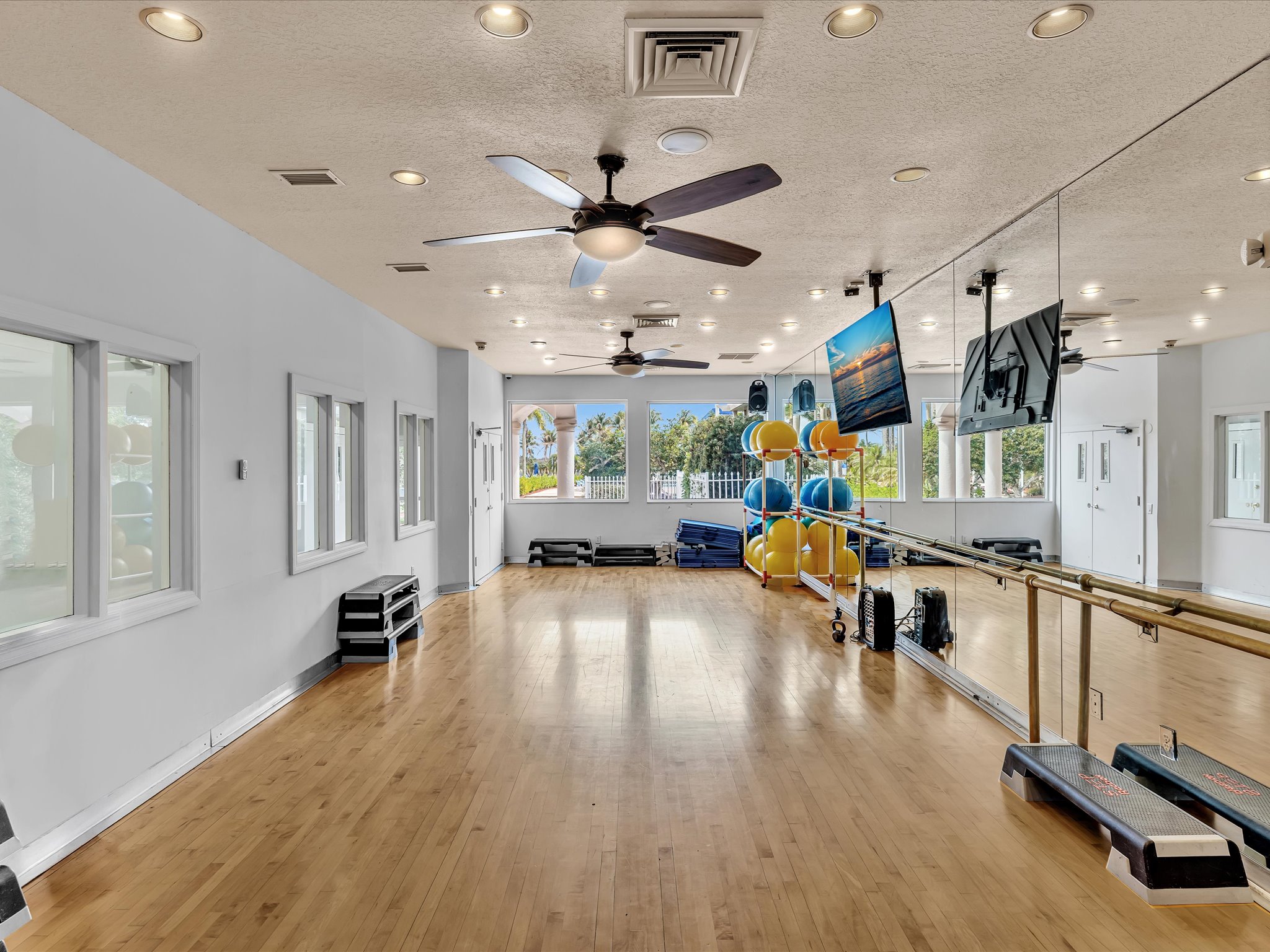 2237 NW 171st Terrace Pembroke Pines FL 33028