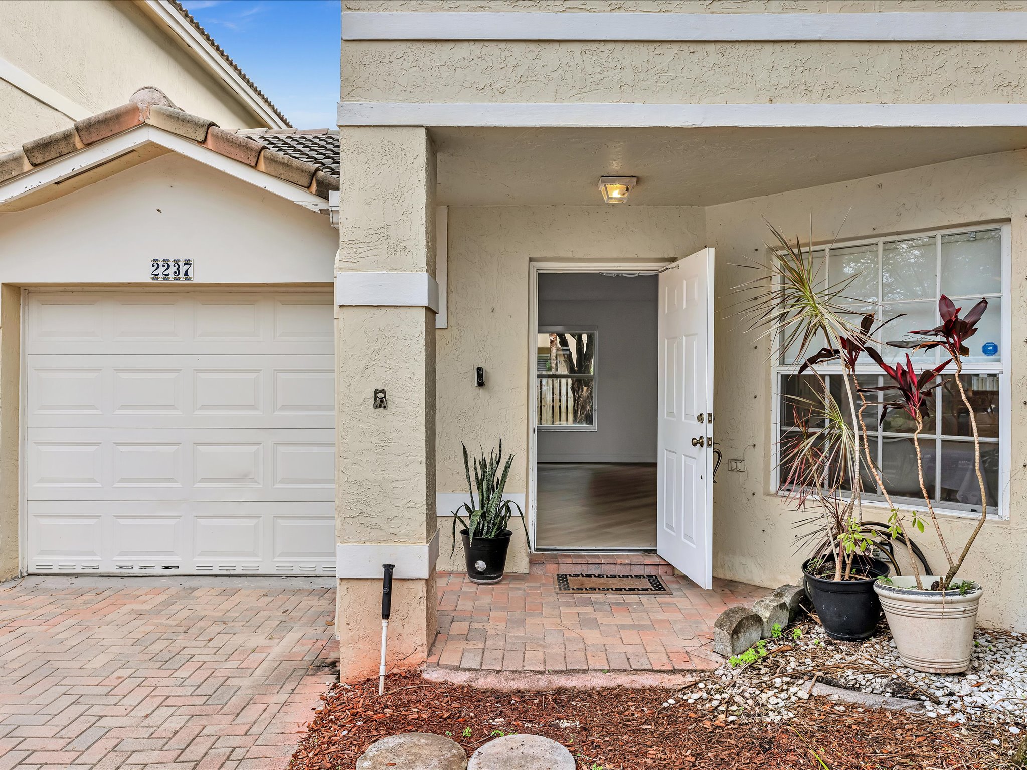 2237 NW 171st Terrace Pembroke Pines FL 33028