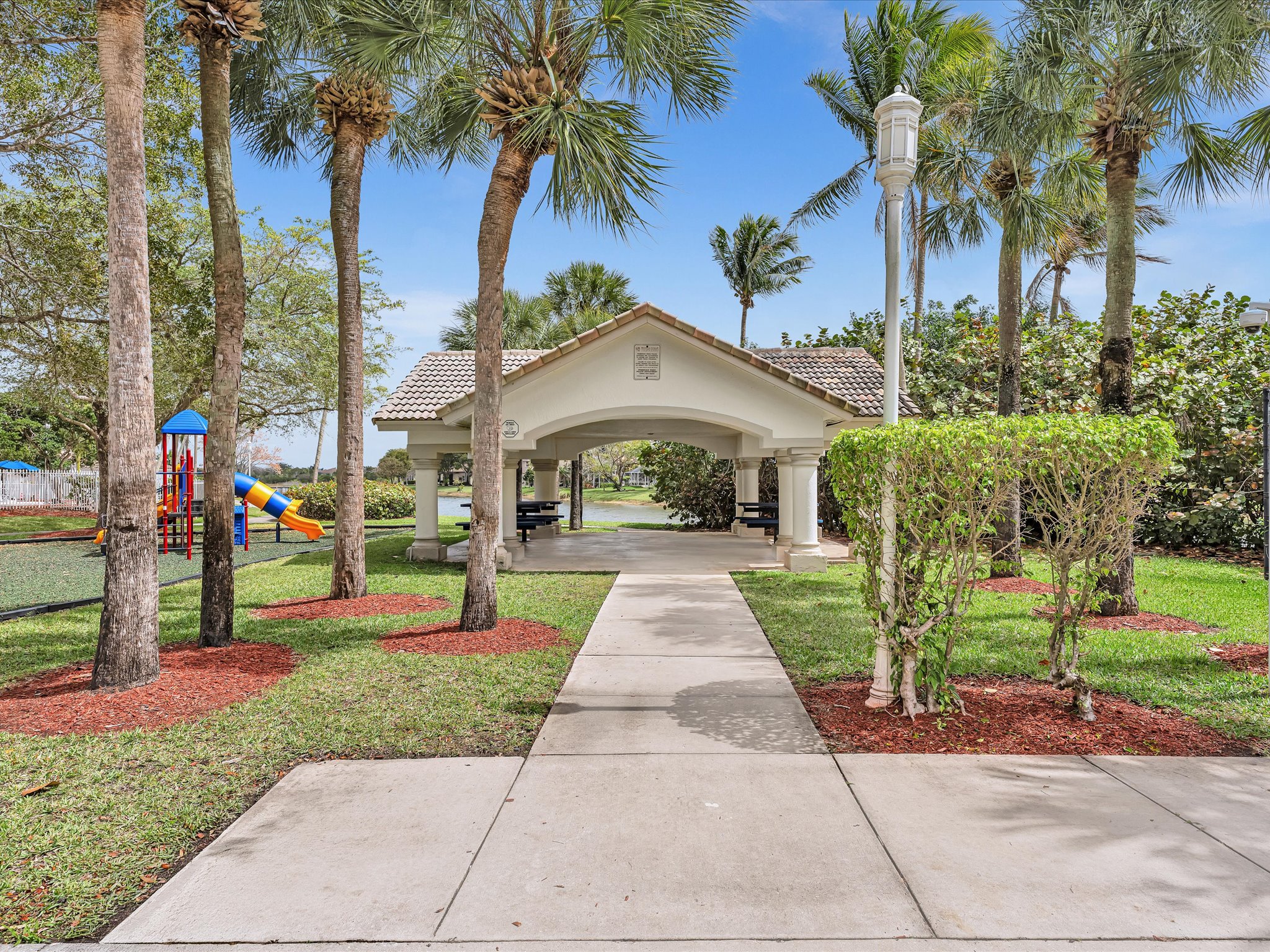 2237 NW 171st Terrace Pembroke Pines FL 33028