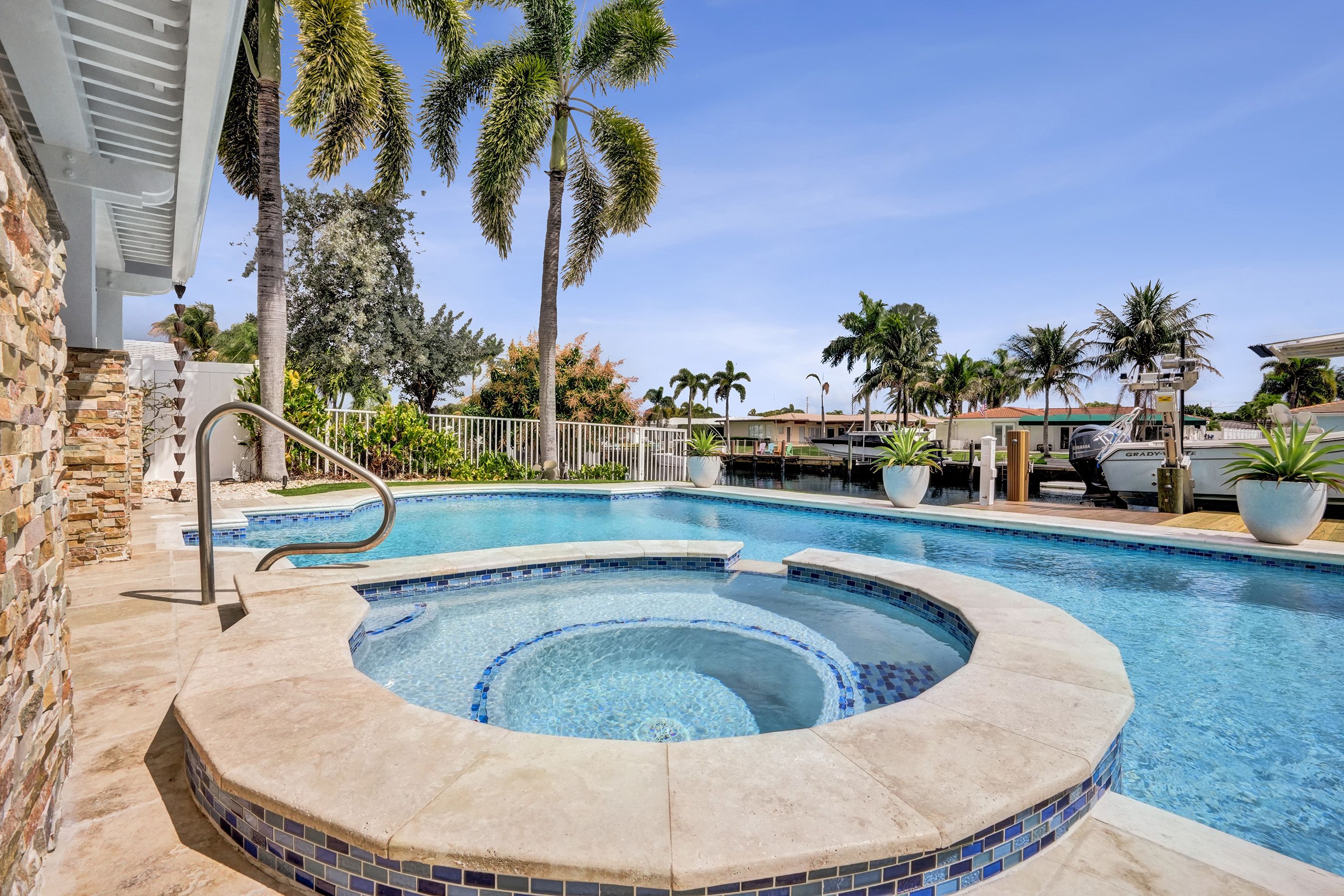 400 SE 5th Terrace Pompano Beach FL 33060