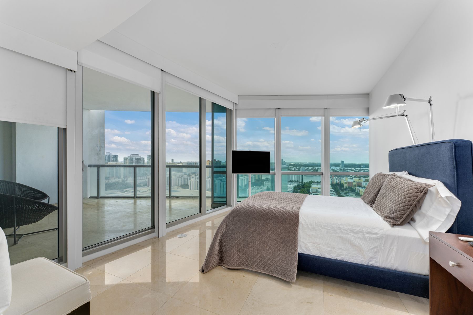 17121 Collins Avenue Sunny Isles Beach FL 33160