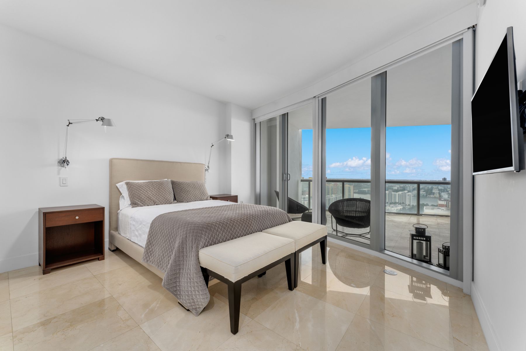 17121 Collins Avenue Sunny Isles Beach FL 33160