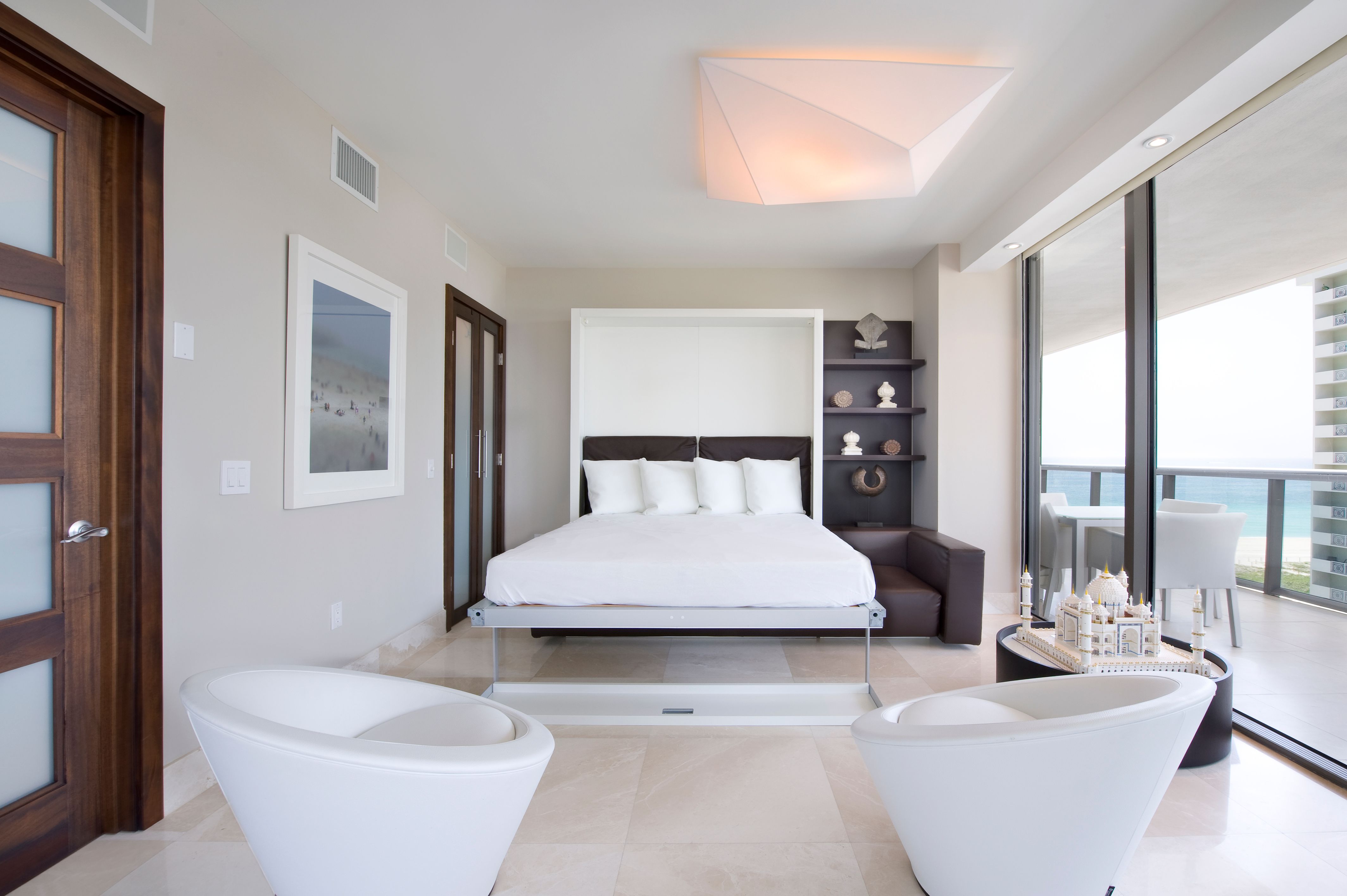 5875 Collins Avenue Miami Beach FL 33140