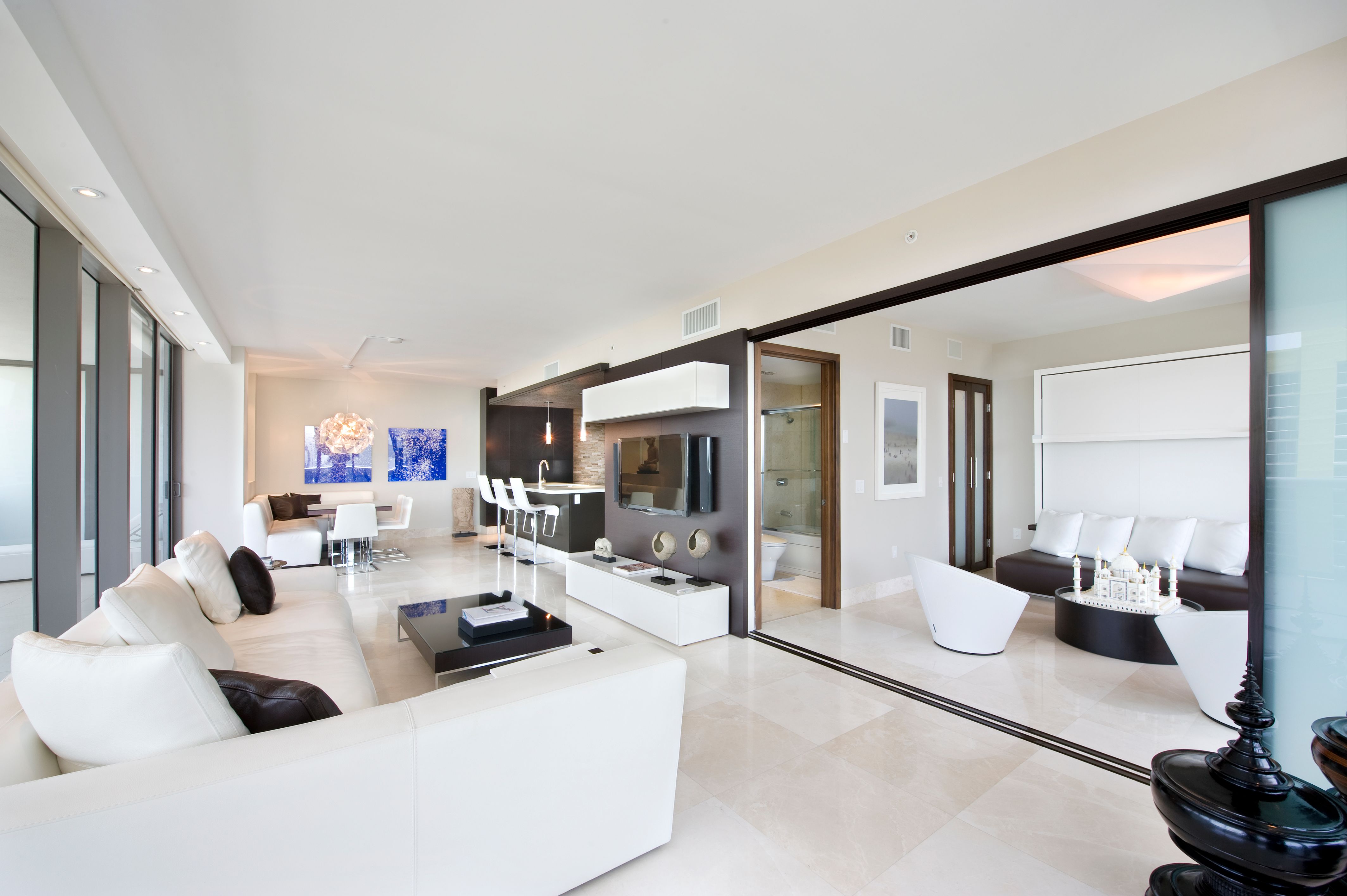 5875 Collins Avenue Miami Beach FL 33140