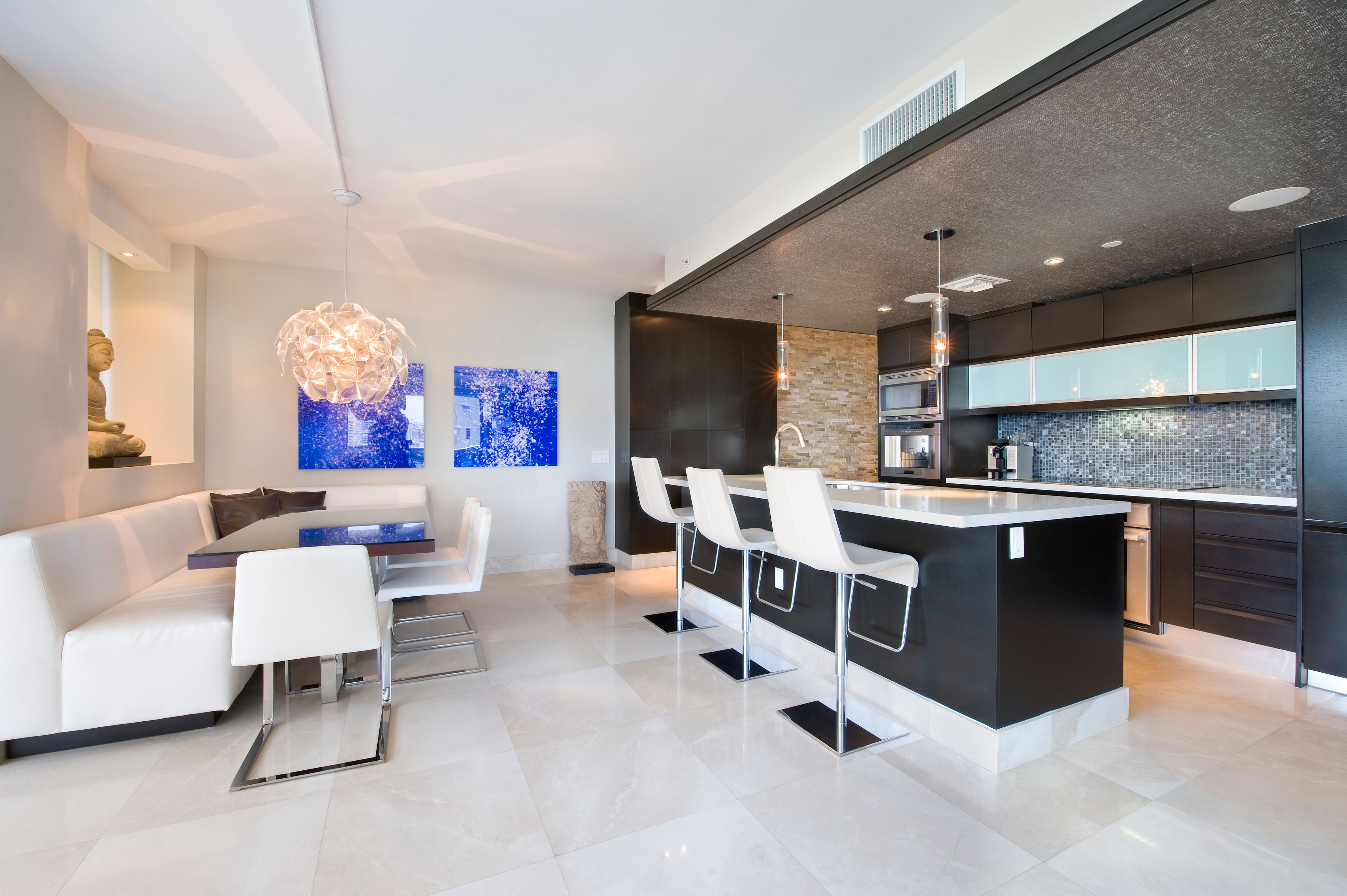 5875 Collins Avenue Miami Beach FL 33140