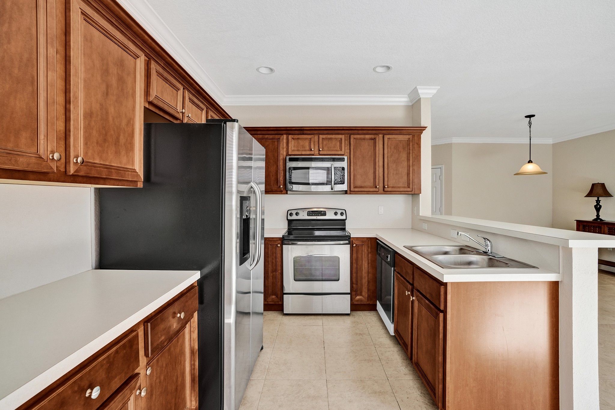 1042 NE 207th Terrace Miami FL 33179