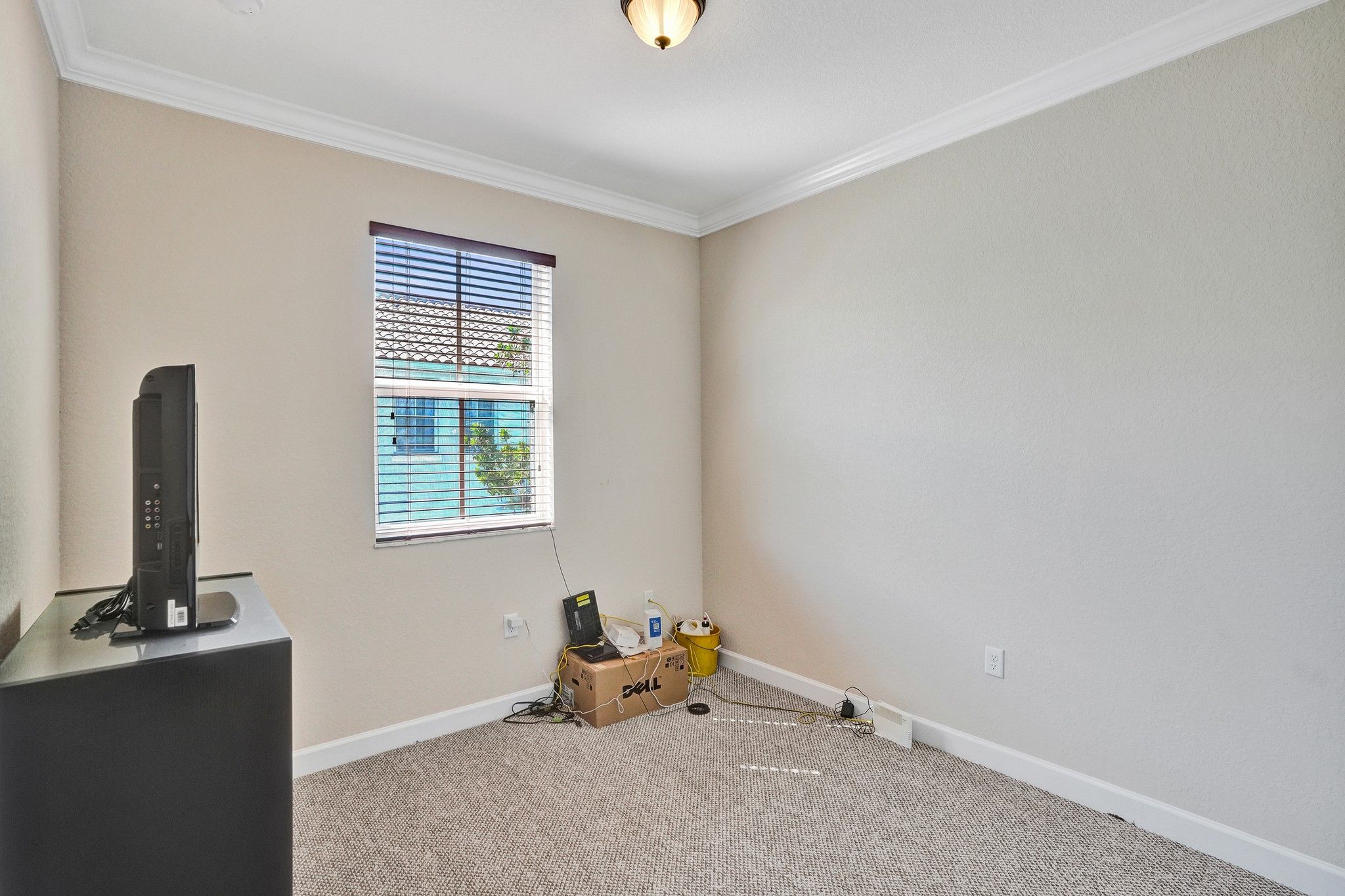1042 NE 207th Terrace Miami FL 33179