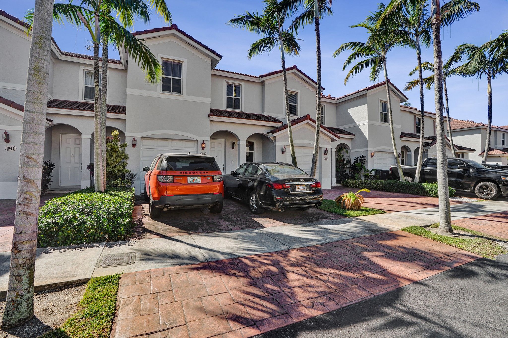 1042 NE 207th Terrace Miami FL 33179