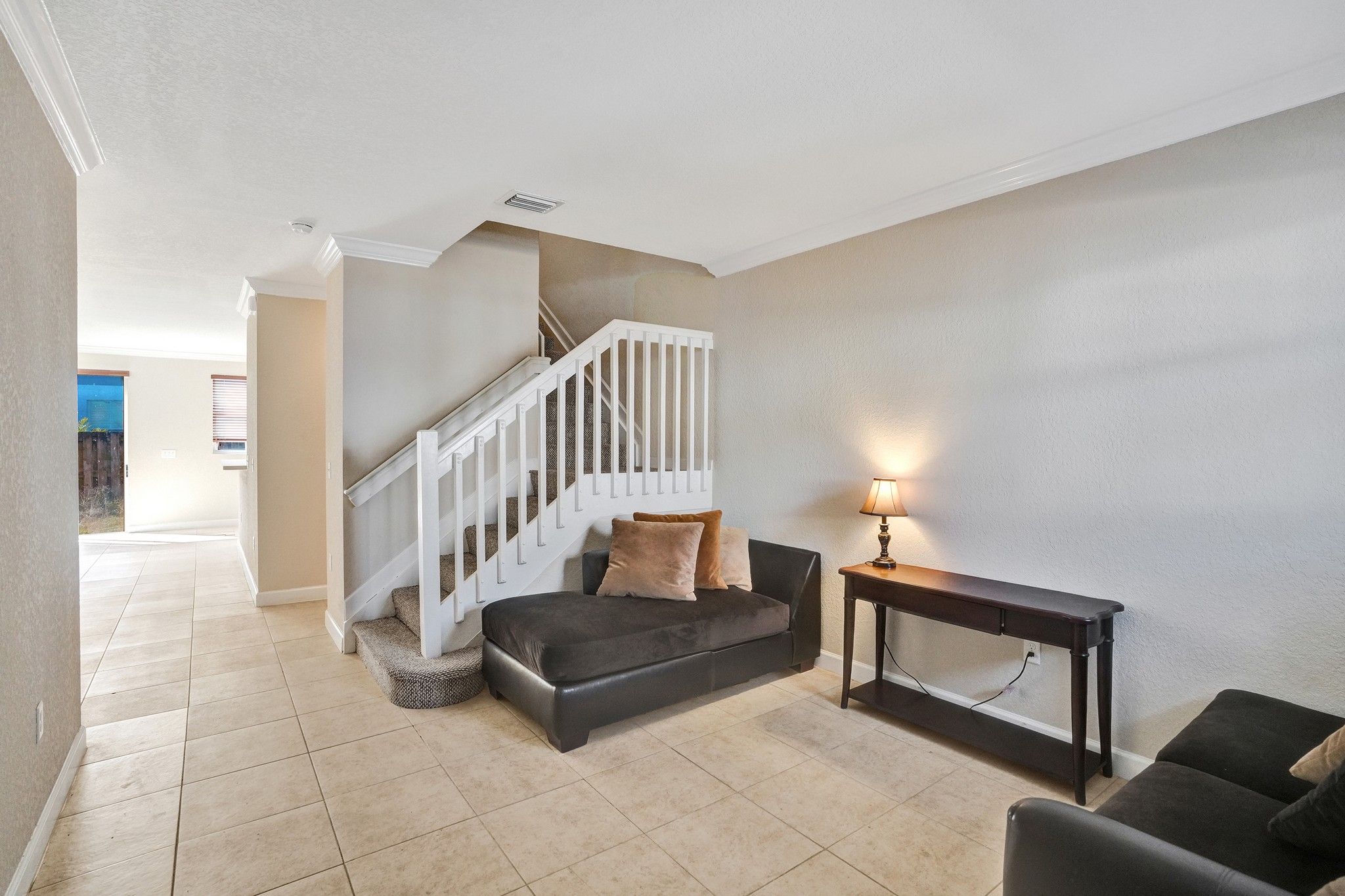 1042 NE 207th Terrace Miami FL 33179