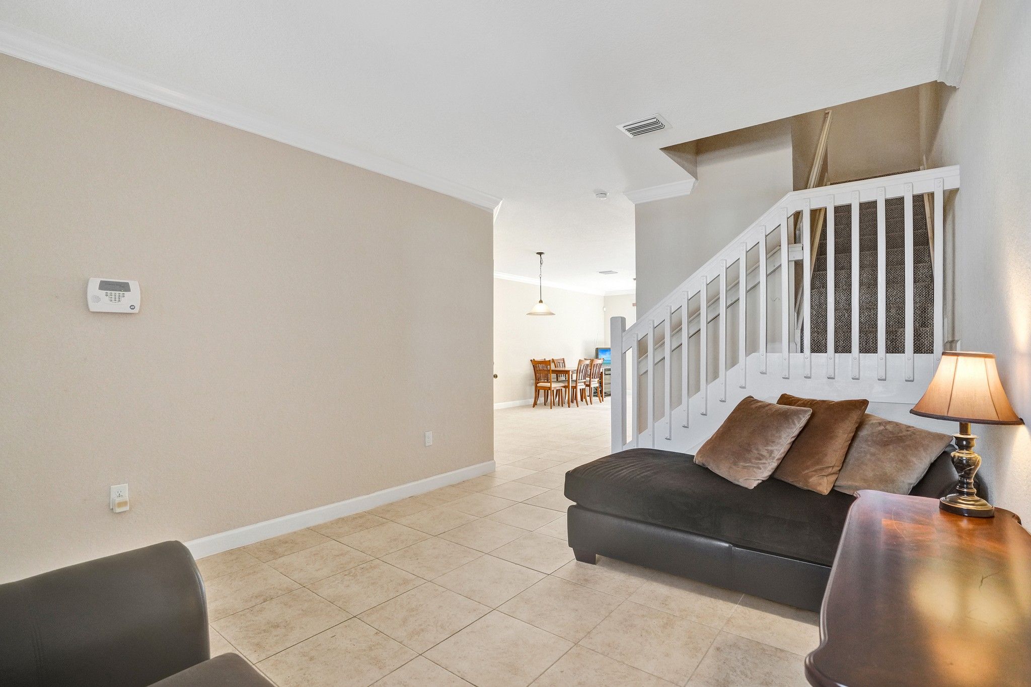 1042 NE 207th Terrace Miami FL 33179