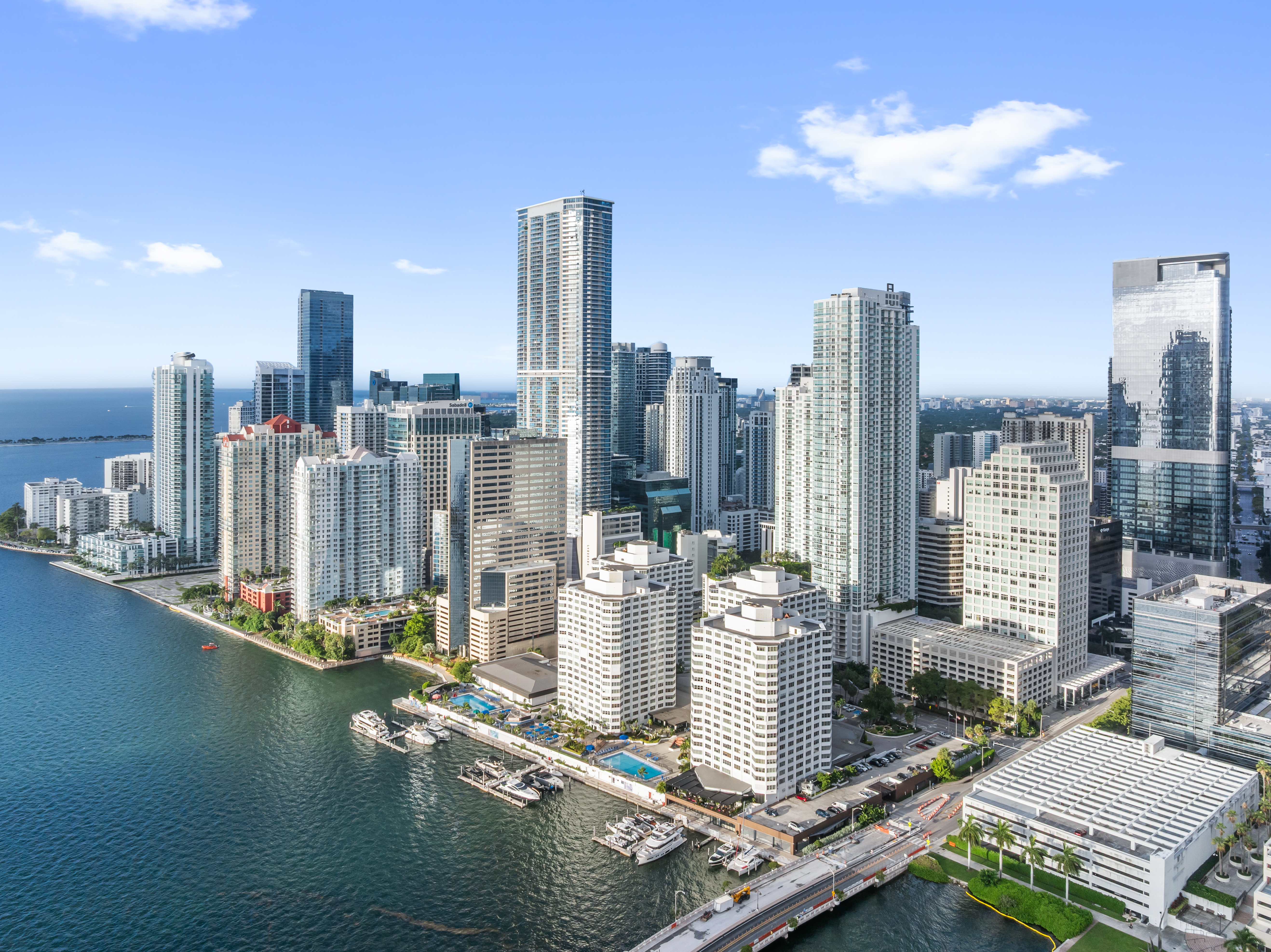 905 Brickell Bay Drive Miami FL 33131