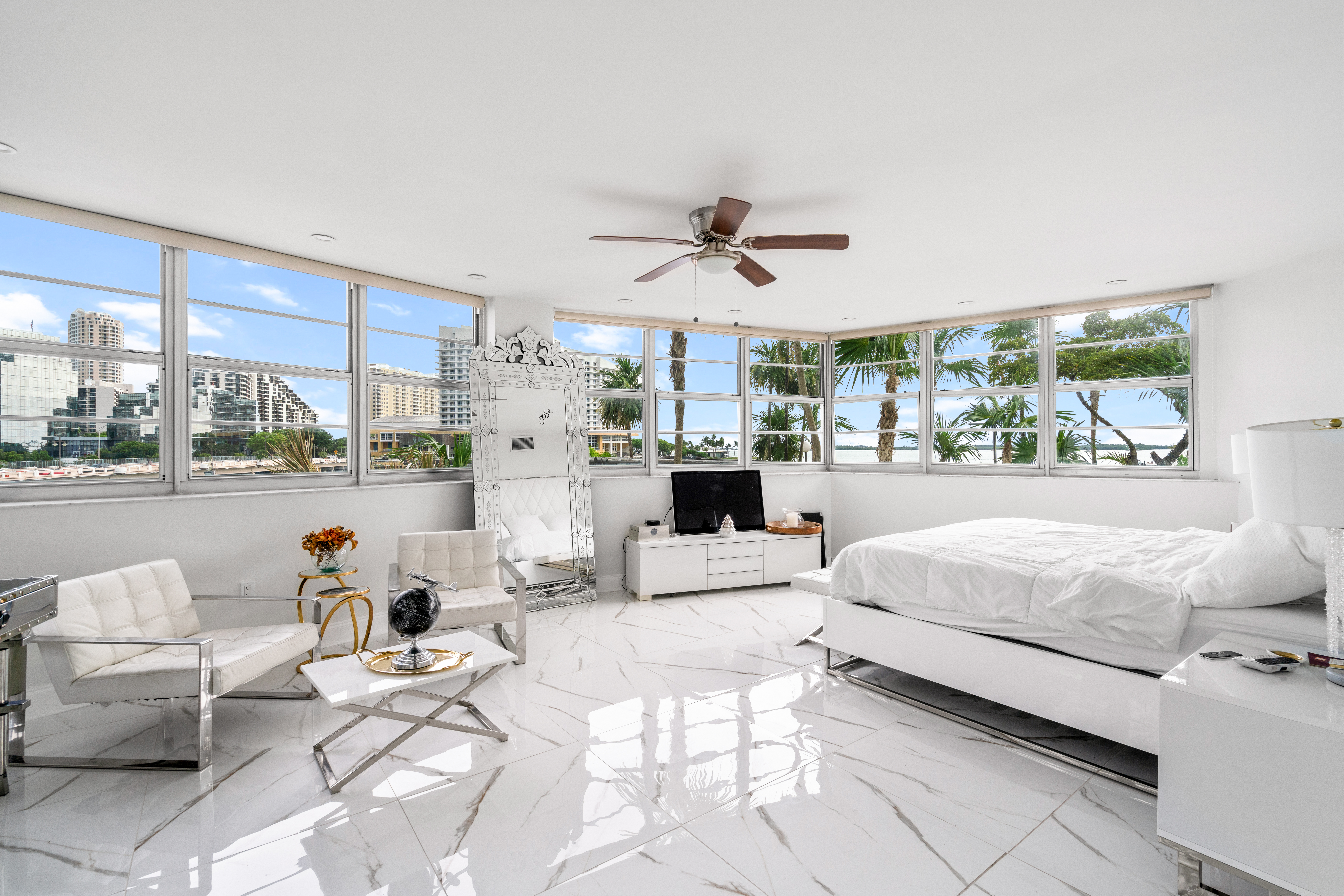 905 Brickell Bay Drive Miami FL 33131