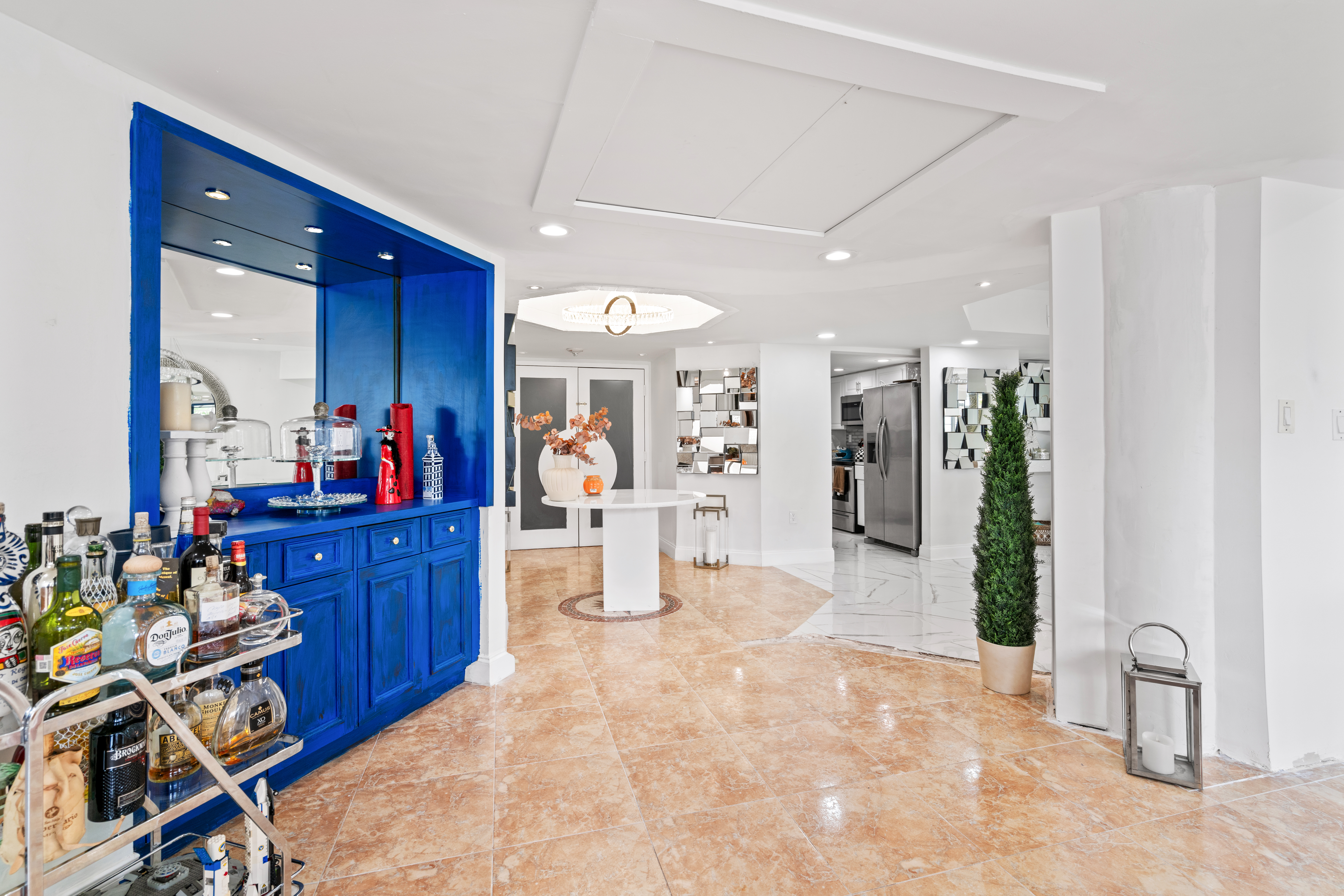 905 Brickell Bay Drive Miami FL 33131