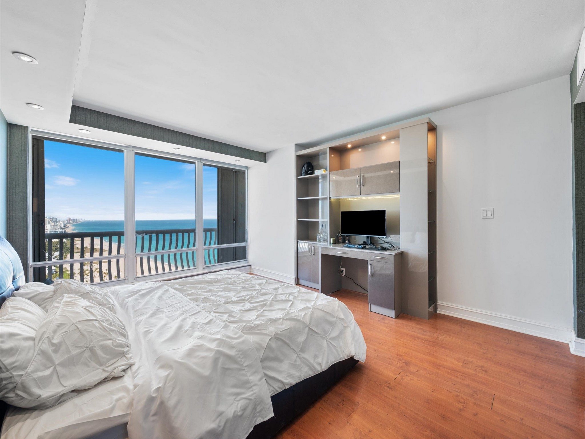 2200 S Ocean Lane Fort Lauderdale FL 33316