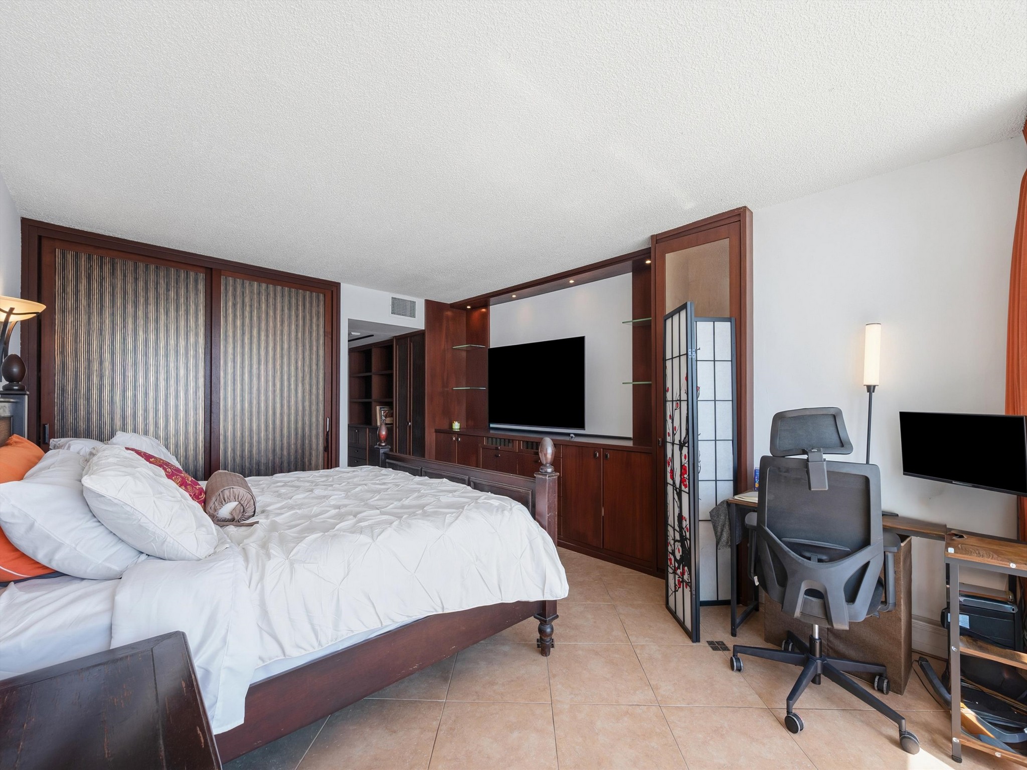 2200 S Ocean Lane Fort Lauderdale FL 33316