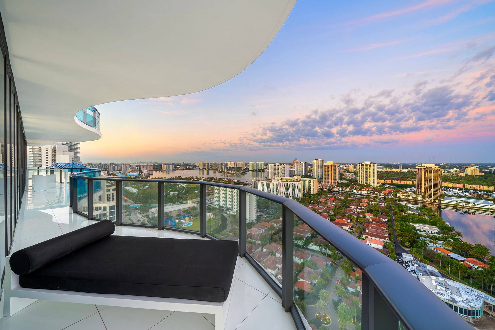 19575 Collins Avenue Sunny Isles Beach FL 33160