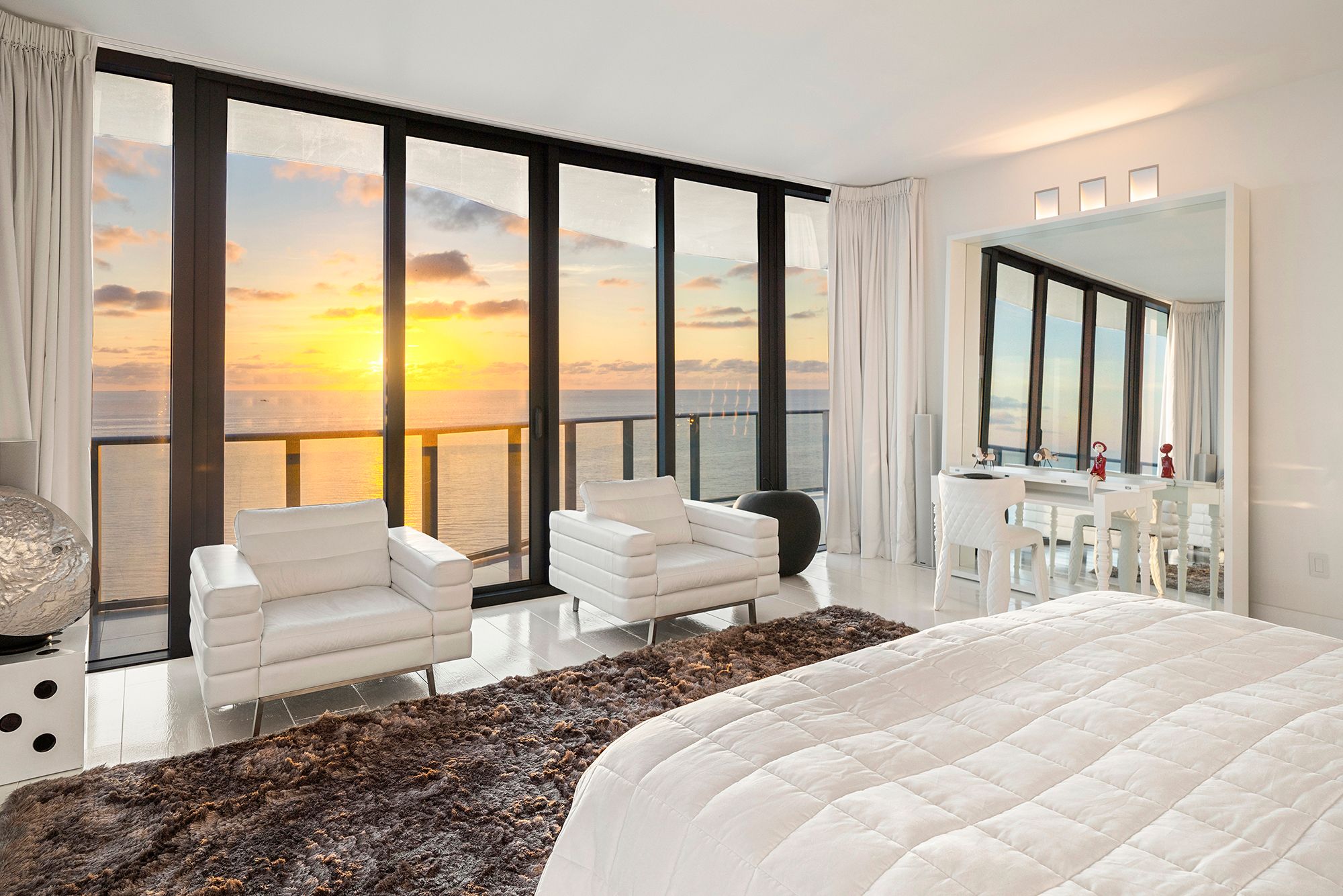 19575 Collins Avenue Sunny Isles Beach FL 33160