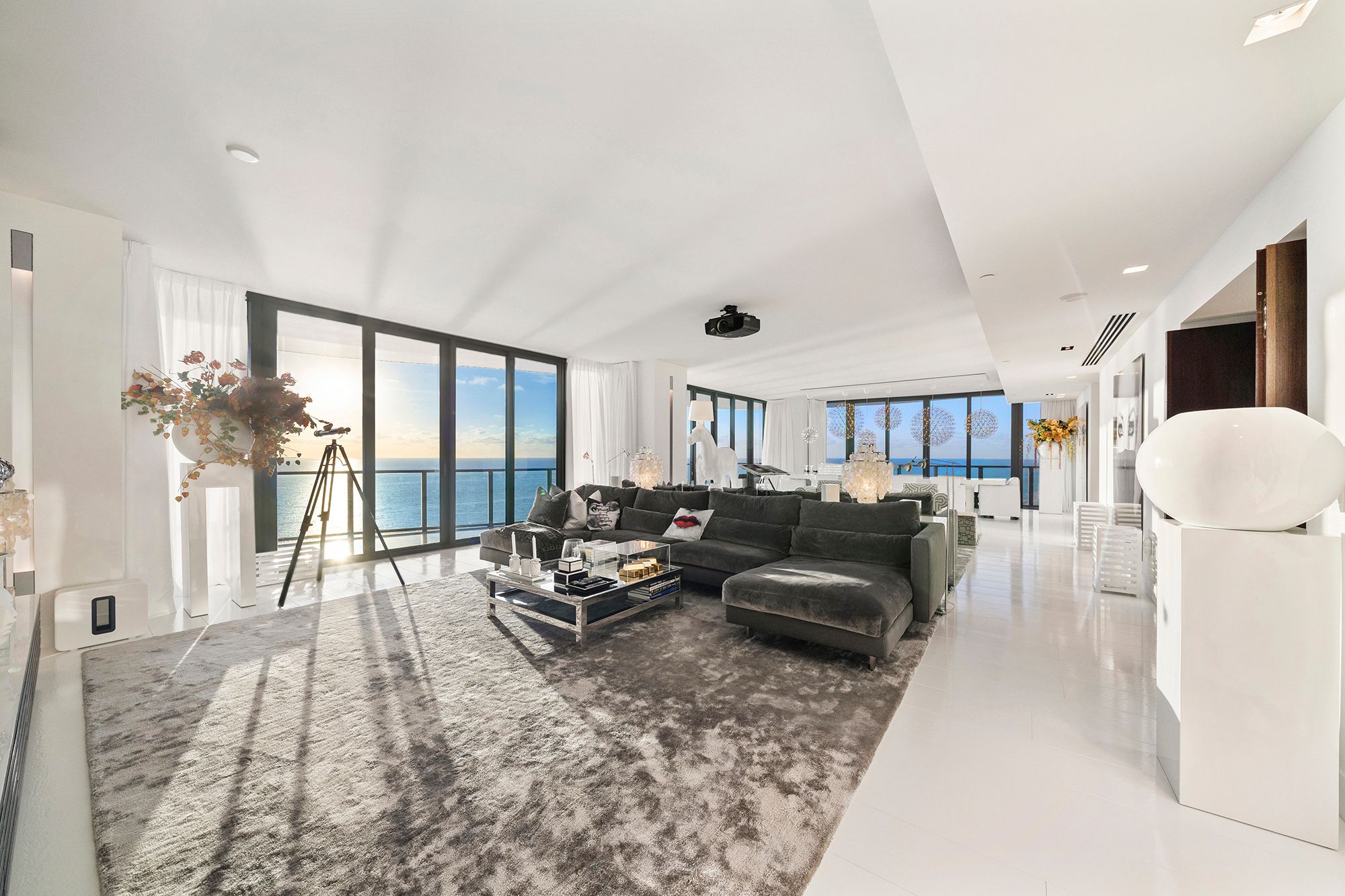 19575 Collins Avenue Sunny Isles Beach FL 33160