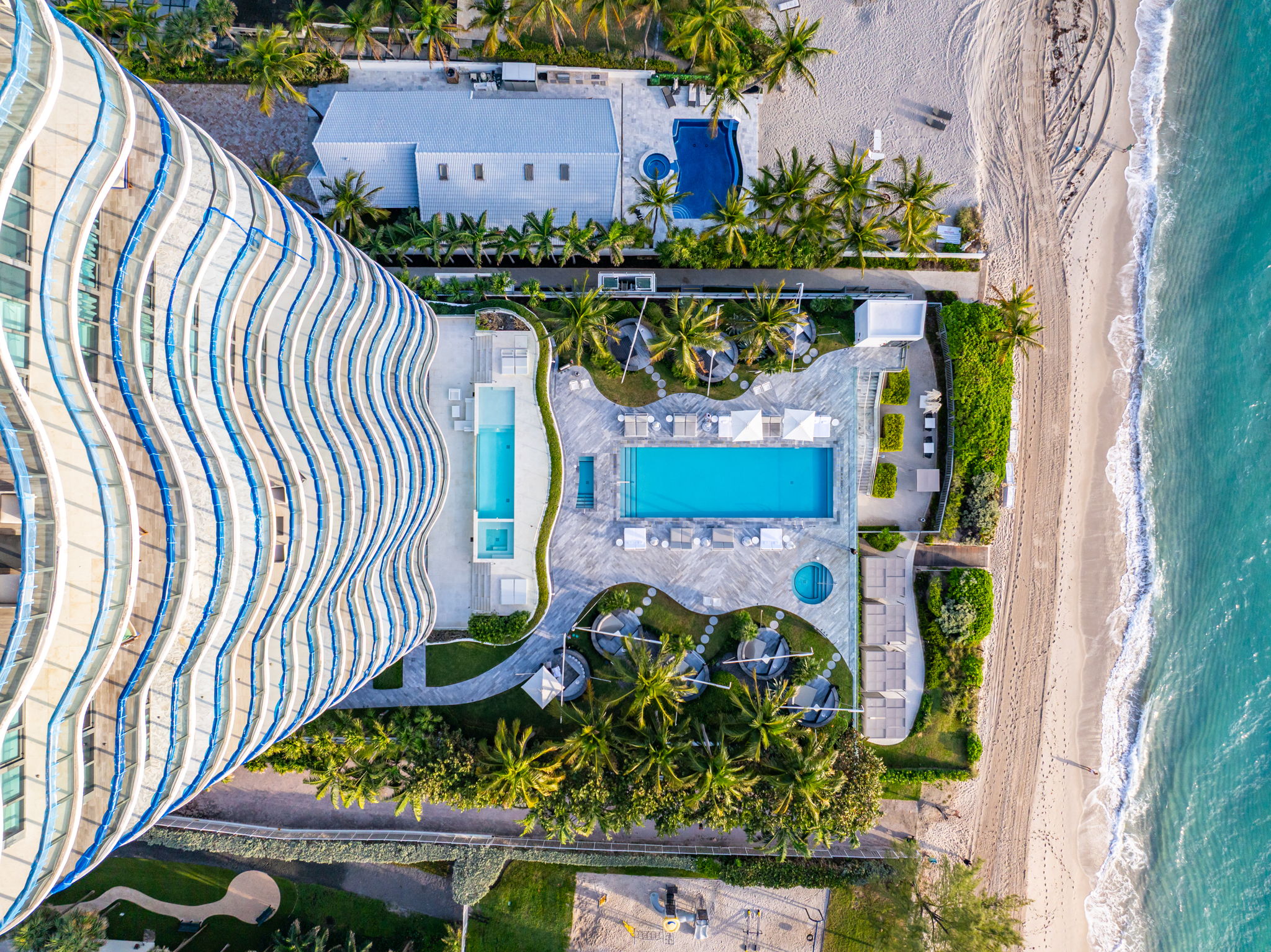 19575 Collins Avenue Sunny Isles Beach FL 33160