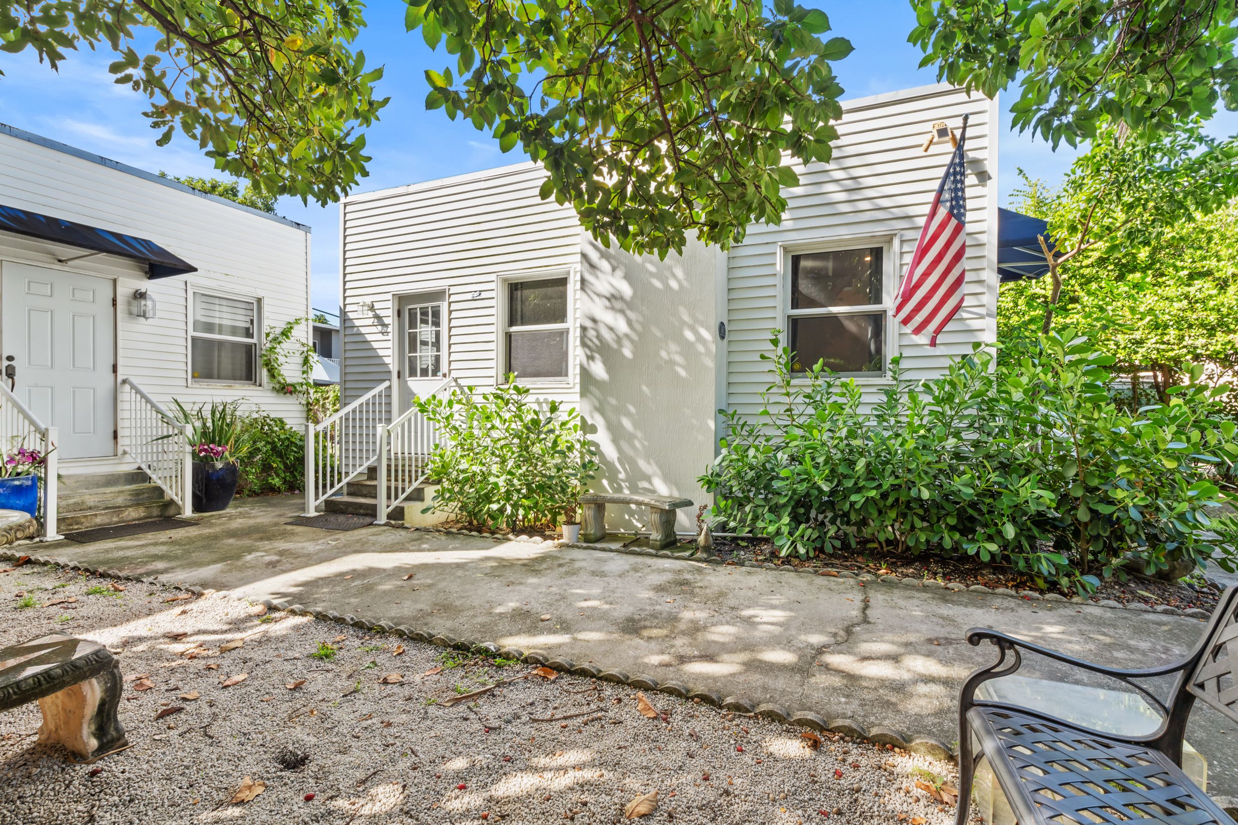 1460 NW 2nd Street Miami FL 33125