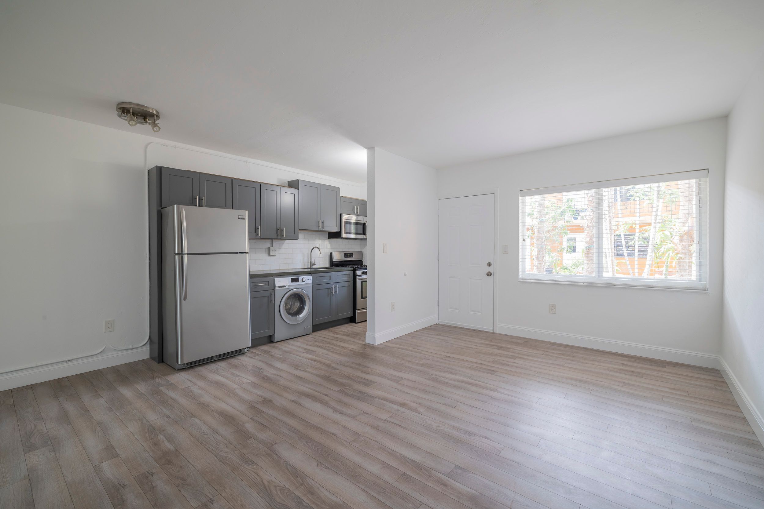 7901 SW 64th Avenue South Miami FL 33143