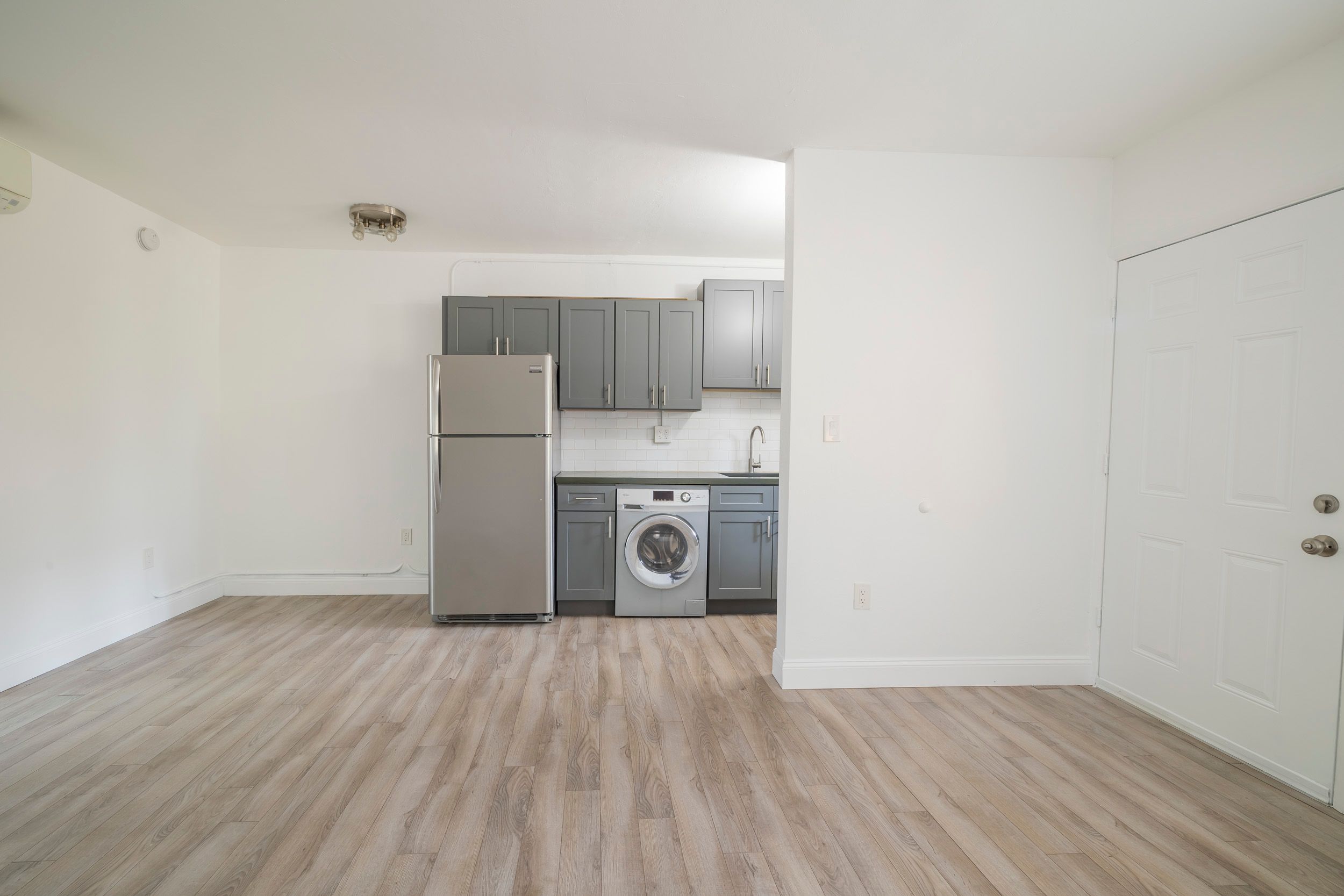 7901 SW 64th Avenue South Miami FL 33143