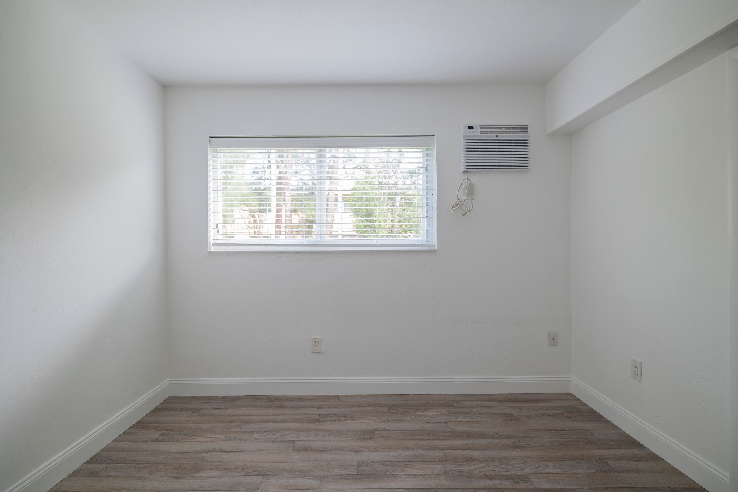 7901 SW 64th Avenue South Miami FL 33143