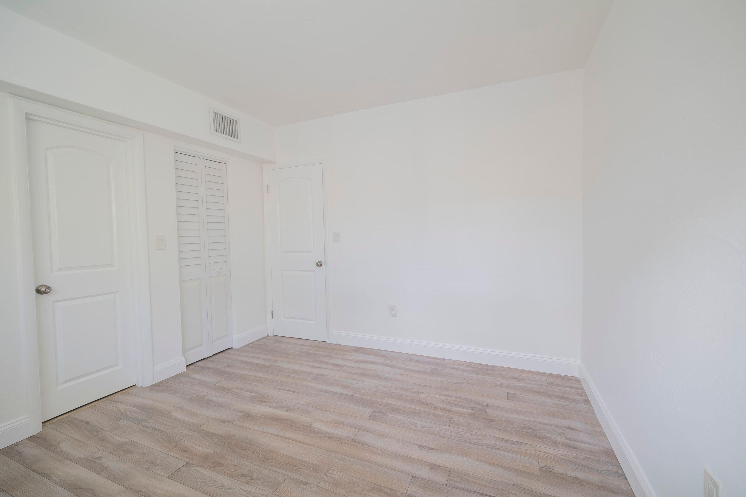 7901 SW 64th Avenue South Miami FL 33143