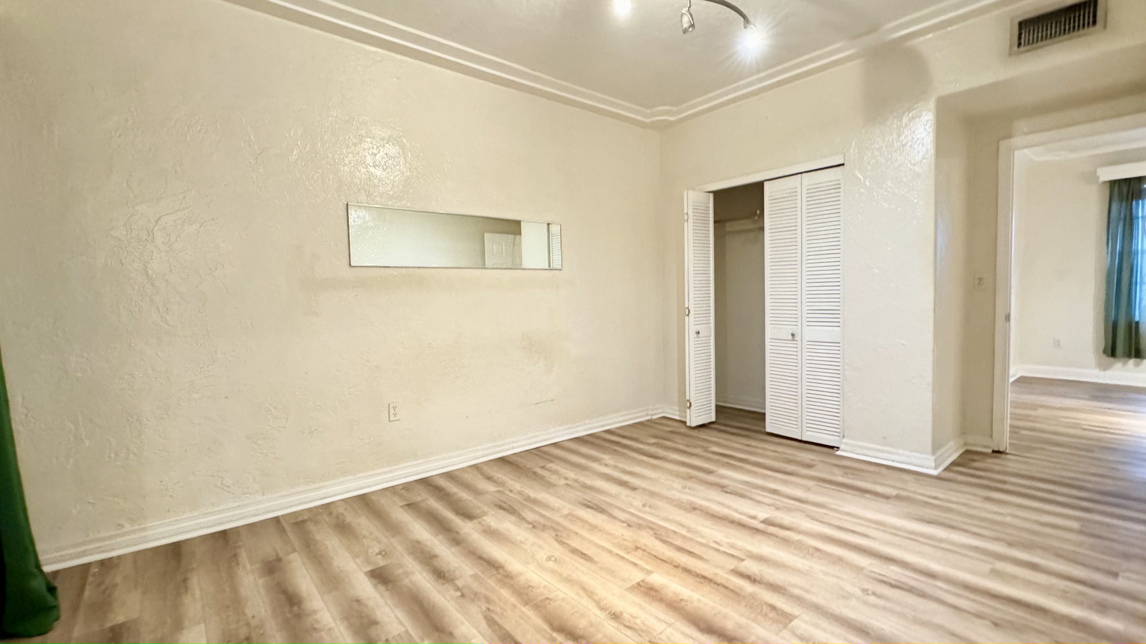 1335 Pennsylvania Avenue Miami Beach FL 33139