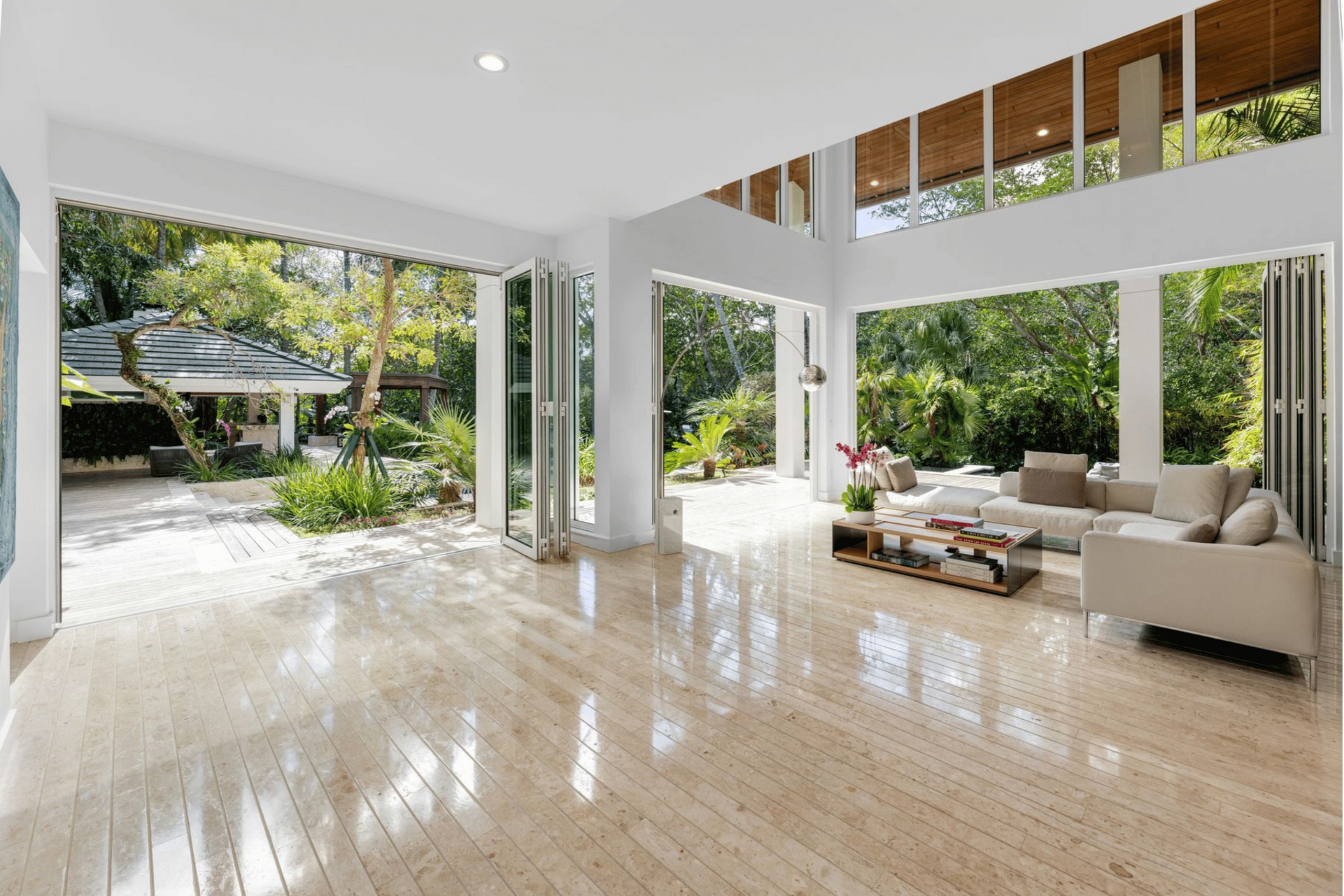 7150 W Lago Drive Coral Gables FL 33143