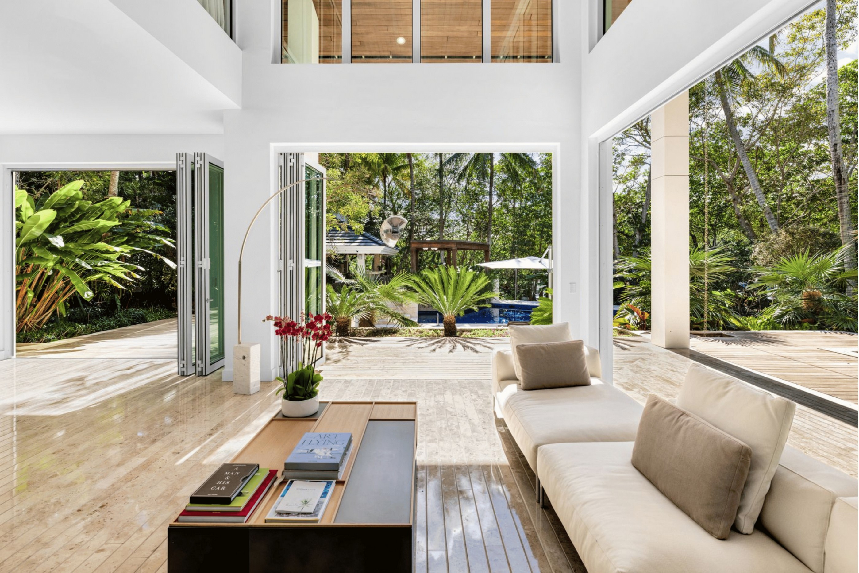 7150 W Lago Drive Coral Gables FL 33143