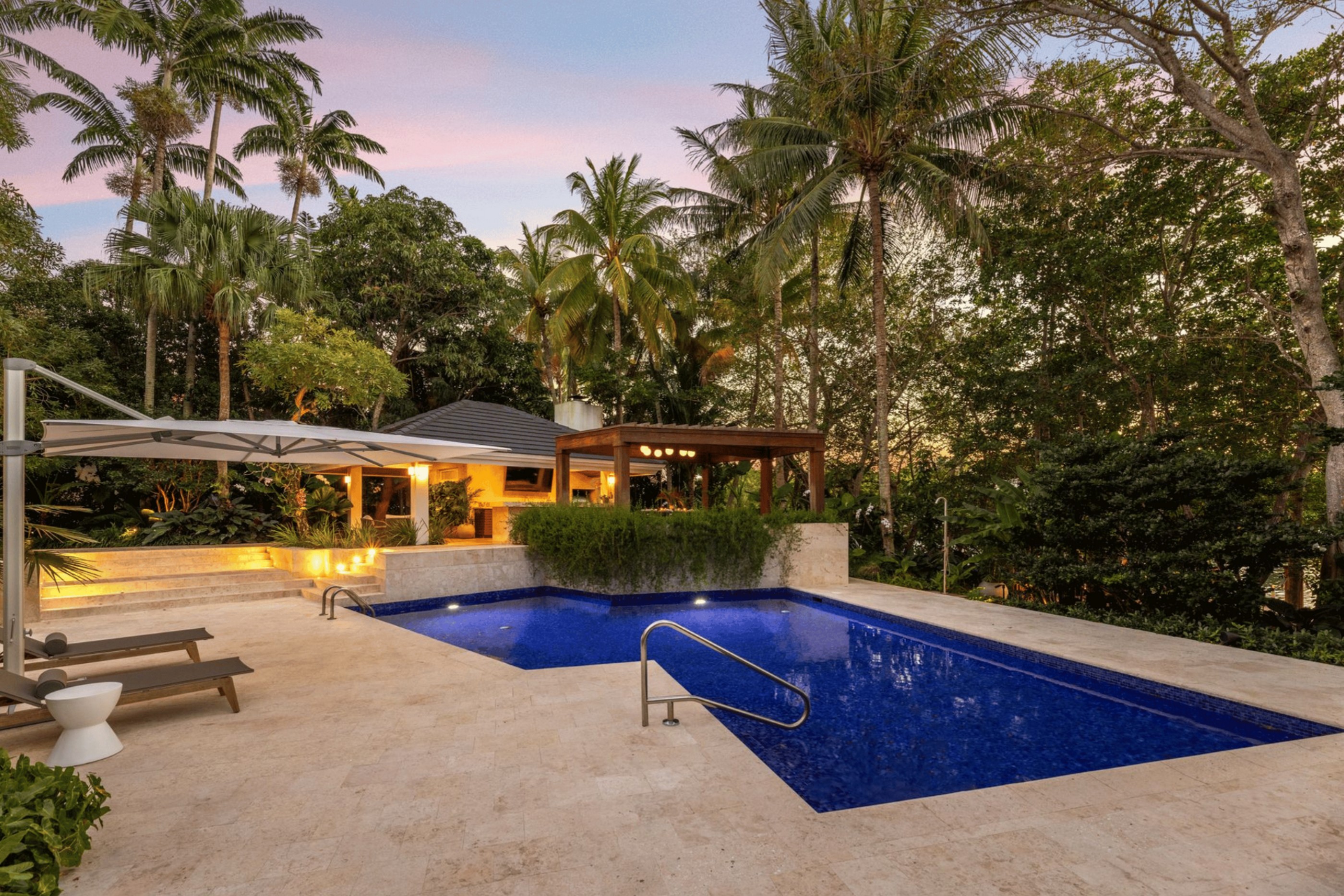 7150 W Lago Drive Coral Gables FL 33143