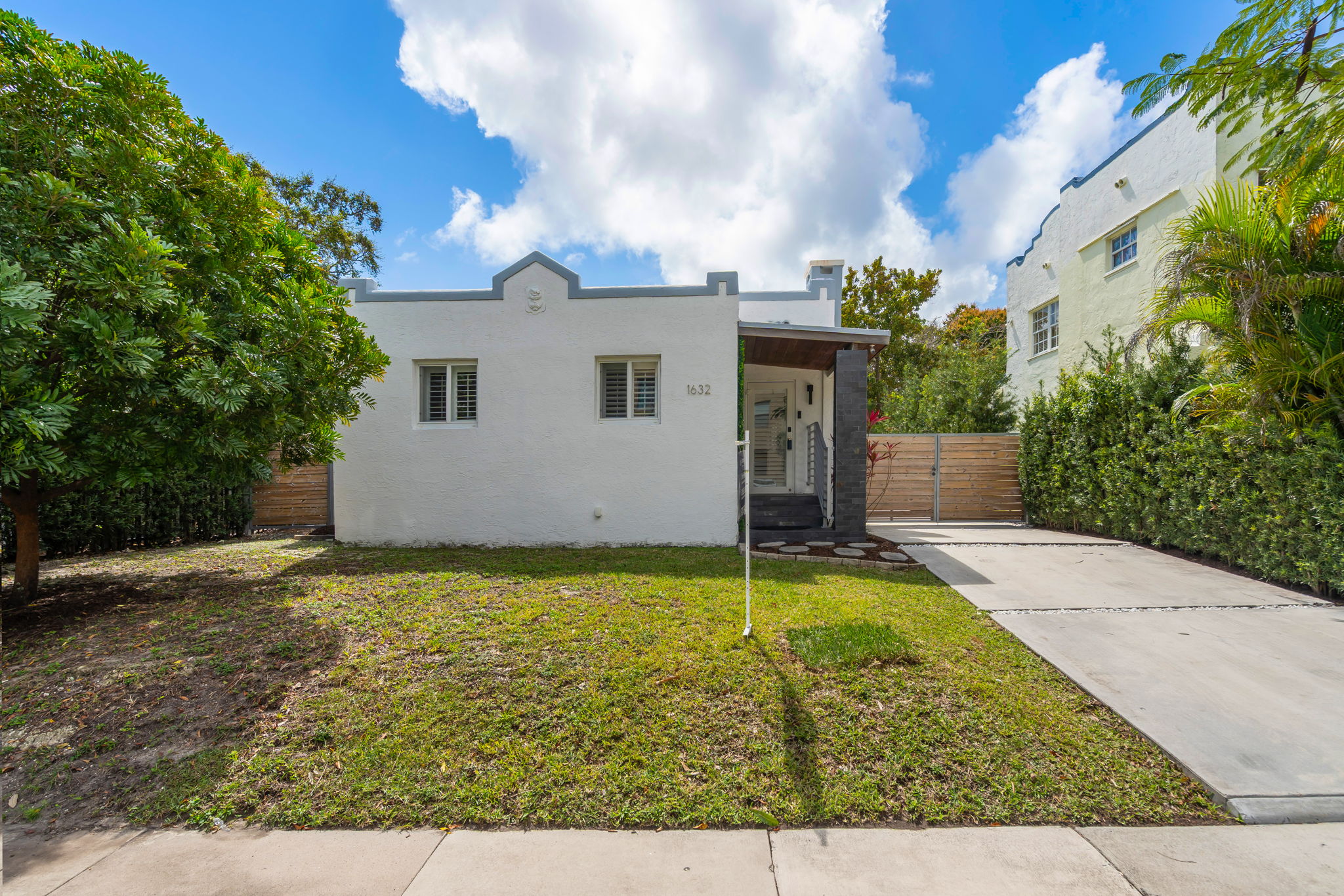 1632 SW 12th Street Miami FL 33135