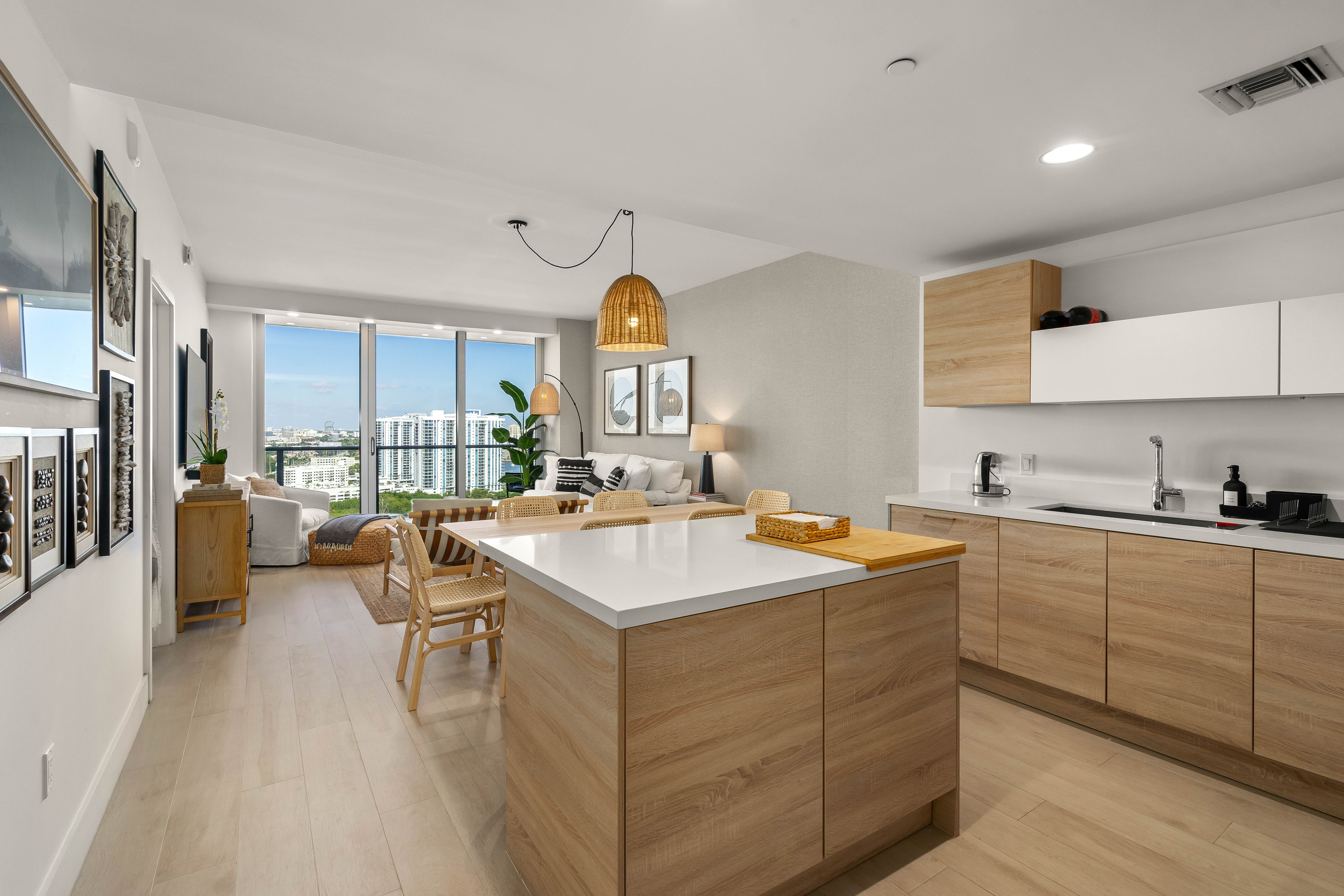 16385 Biscayne Boulevard North Miami Beach FL 33160