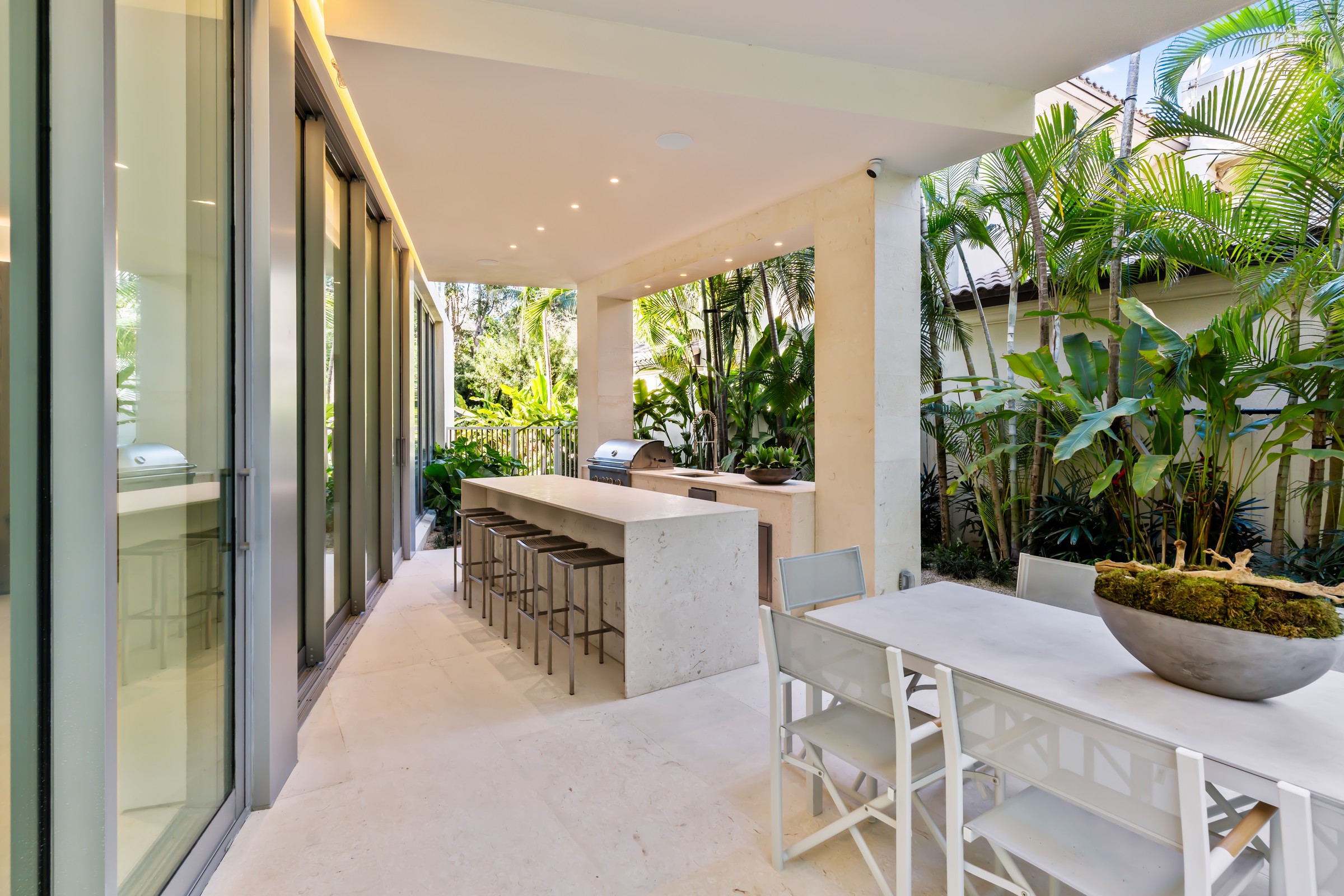 1616 Onaway Drive Miami FL 33133