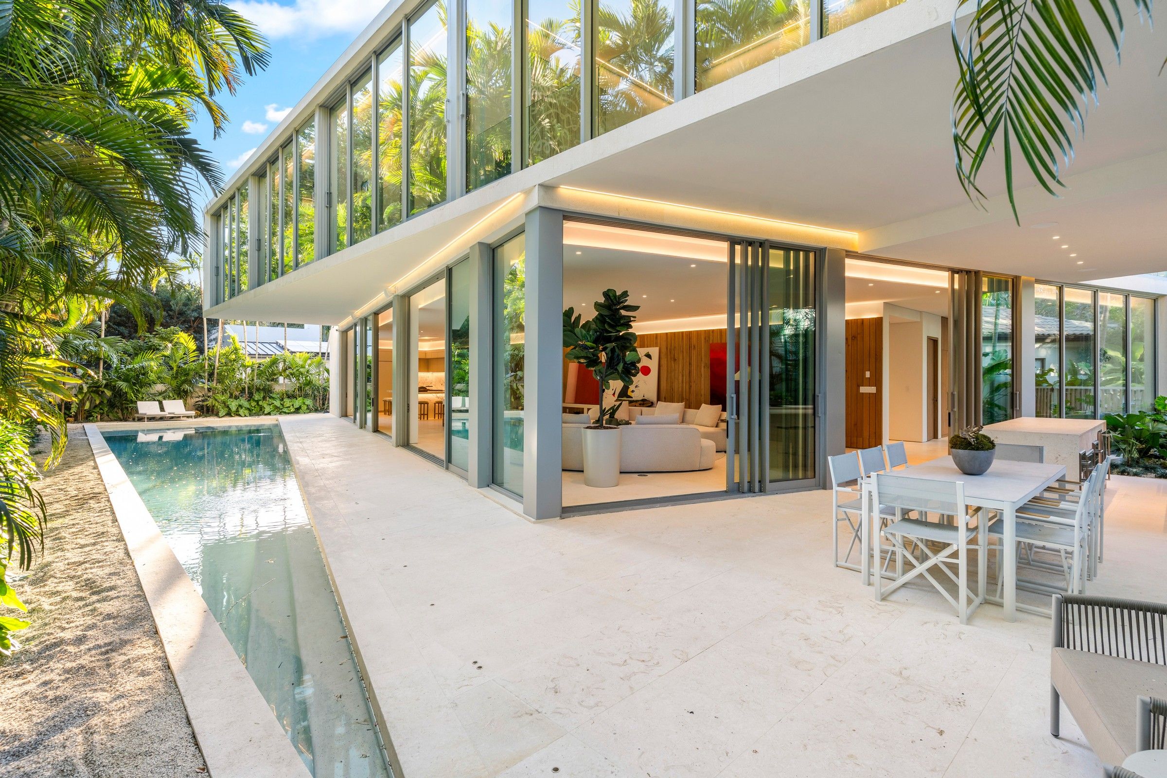 1616 Onaway Drive Miami FL 33133
