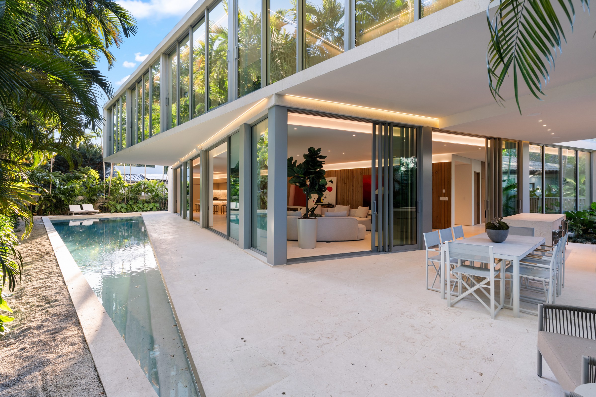1616 Onaway Drive Miami FL 33133