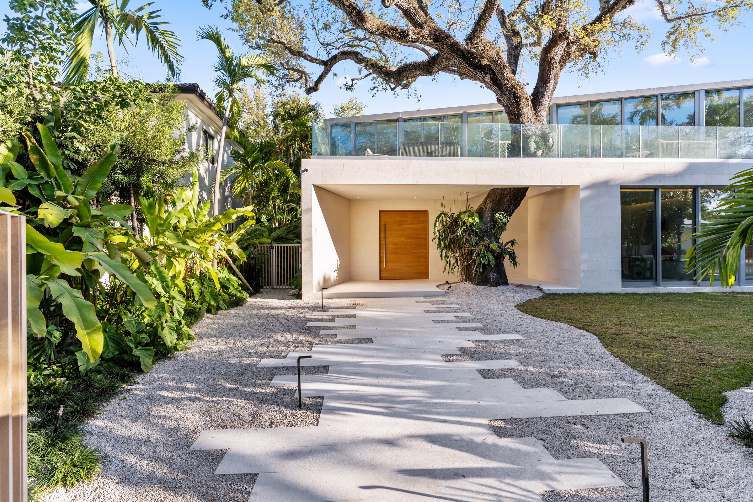 1616 Onaway Drive Miami FL 33133